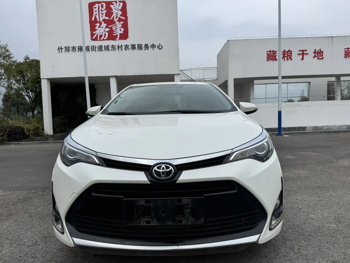 Toyota Levin (Lei Ling)  из Китая