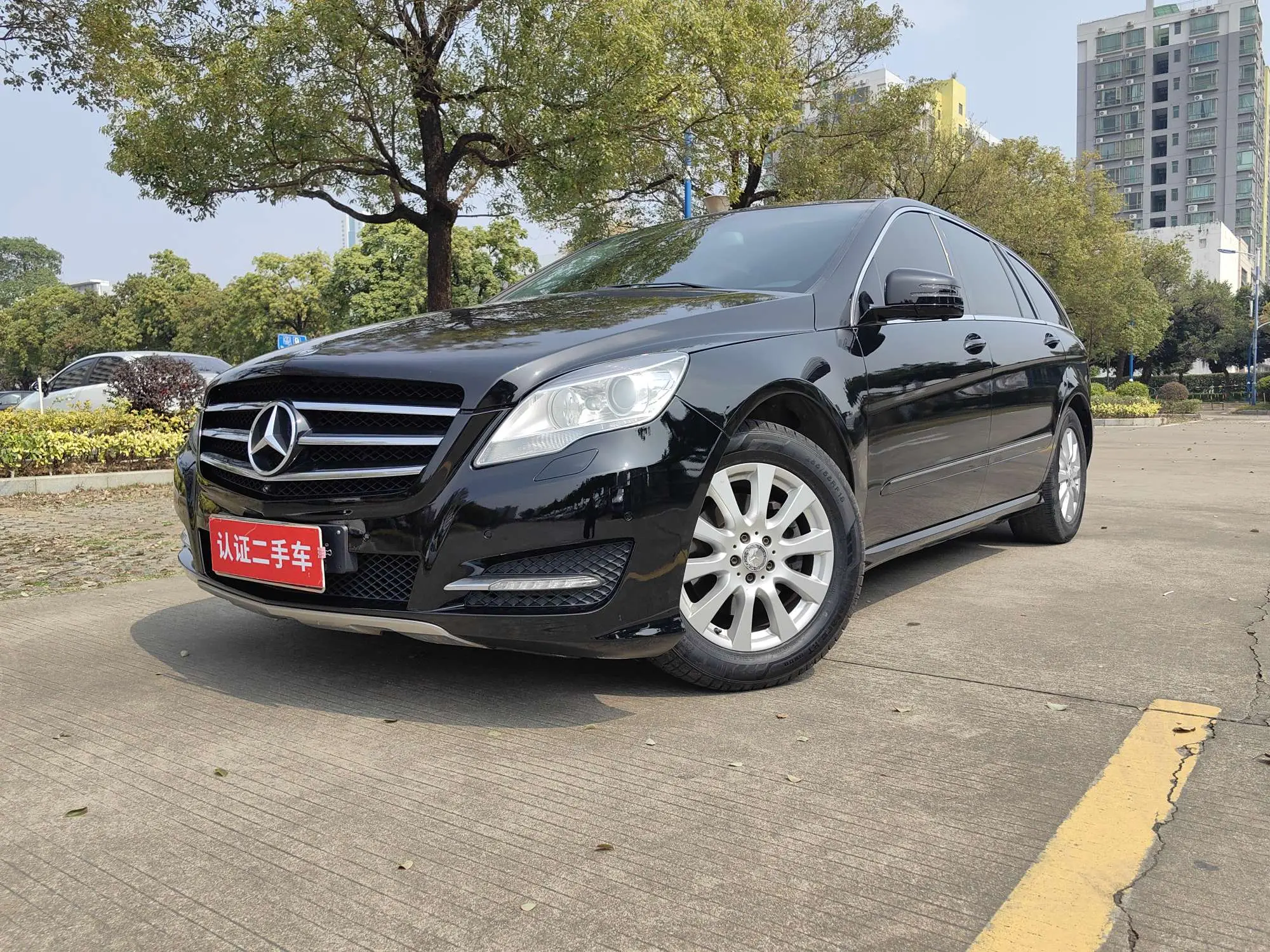 Mercedes-Benz R-Class  из Китая