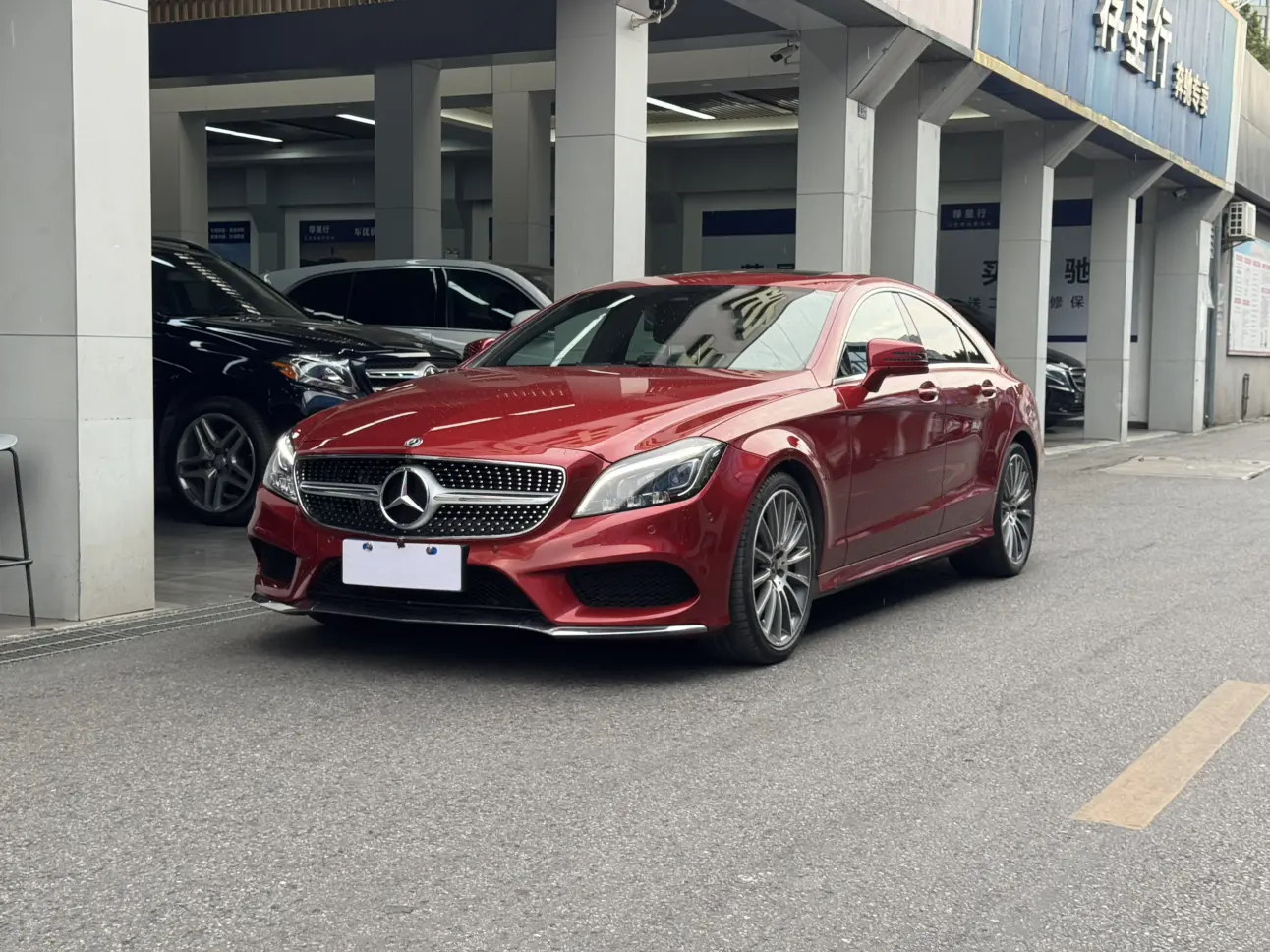 Mercedes-Benz Mercedes Benz CLS  из Китая