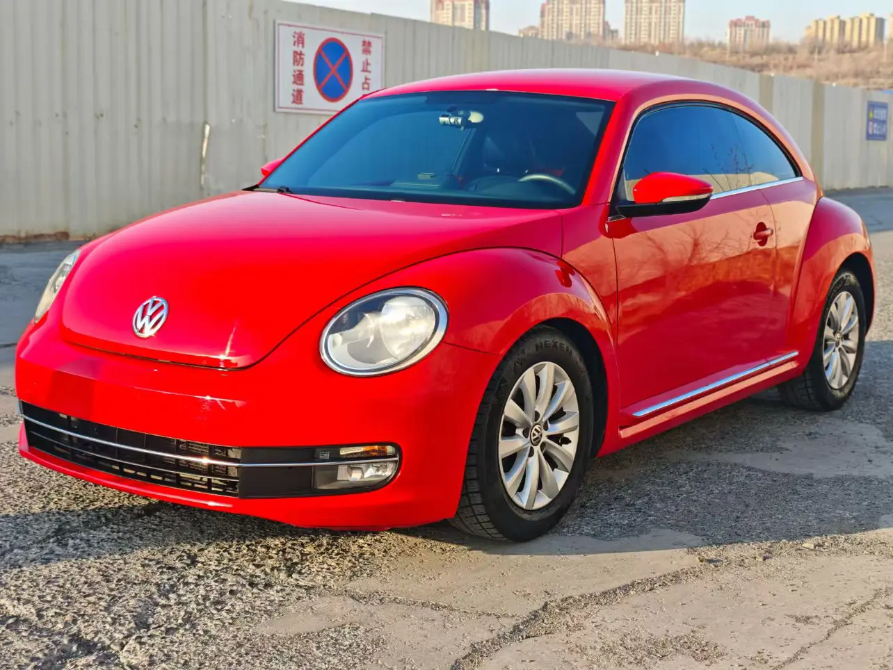 Volkswagen Beetle  из Китая