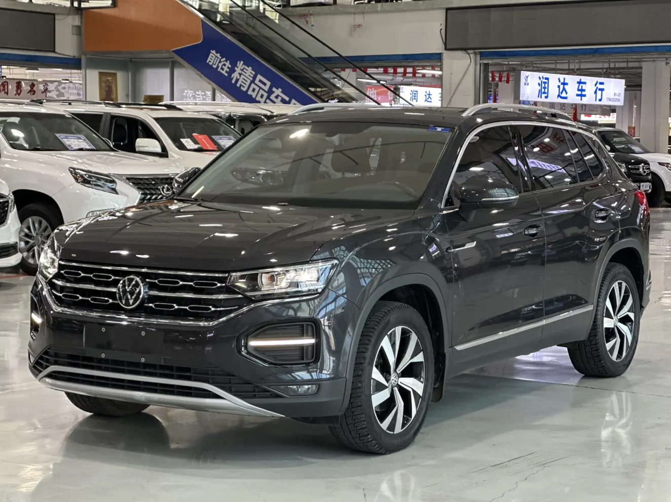 Volkswagen Tayron  из Китая