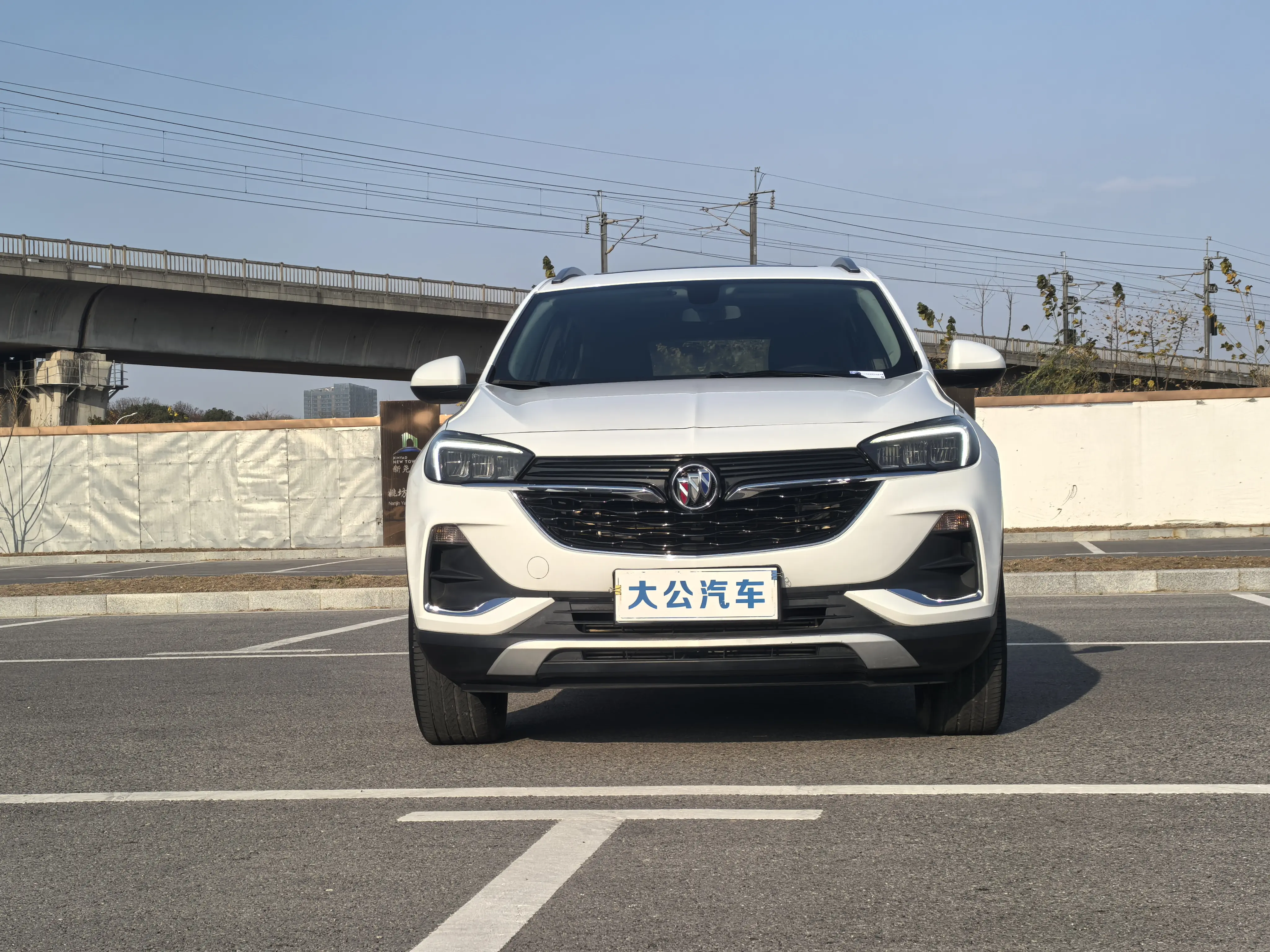 Buick Encore GX  из Китая