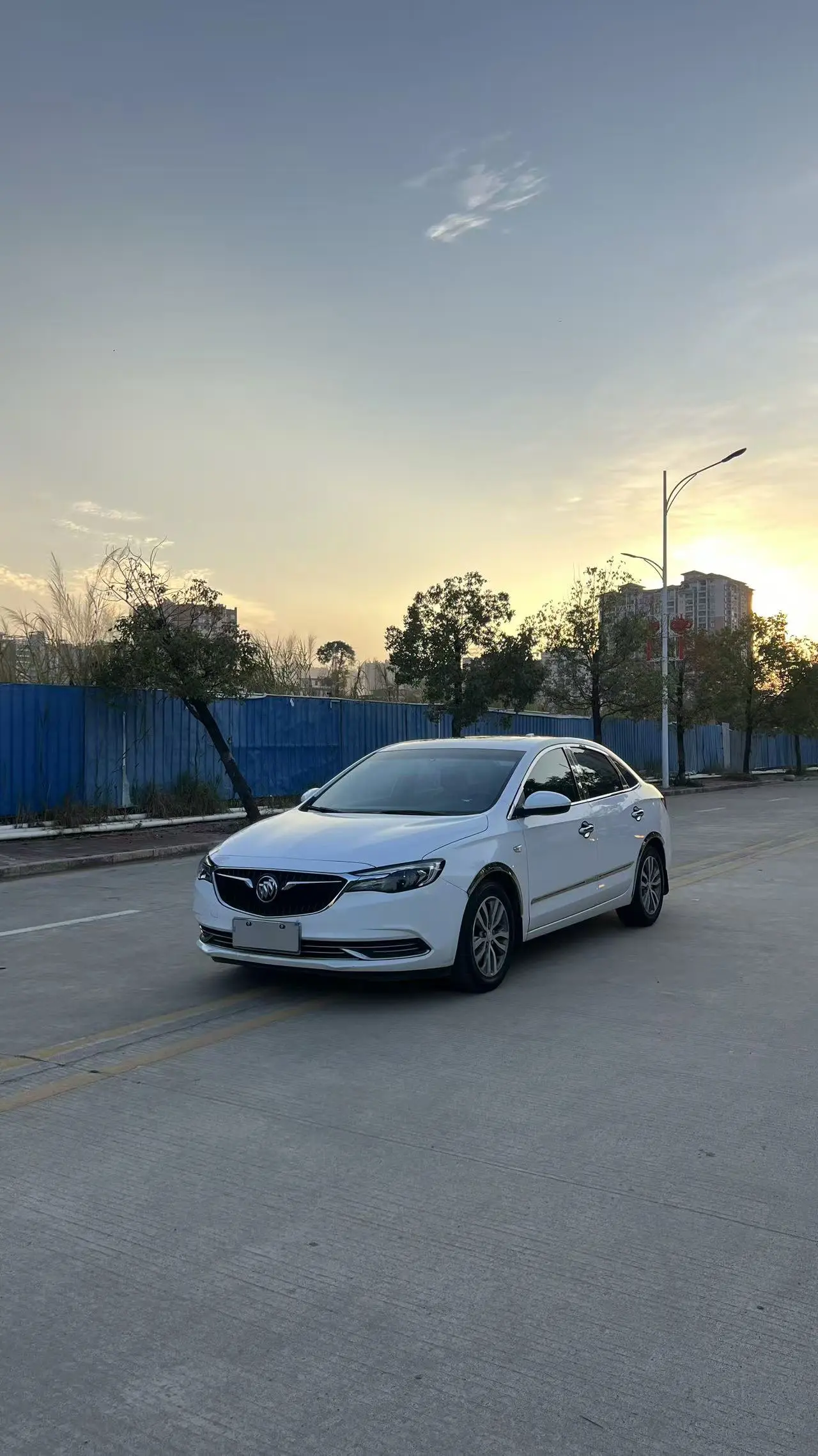 Buick Yinglang  из Китая