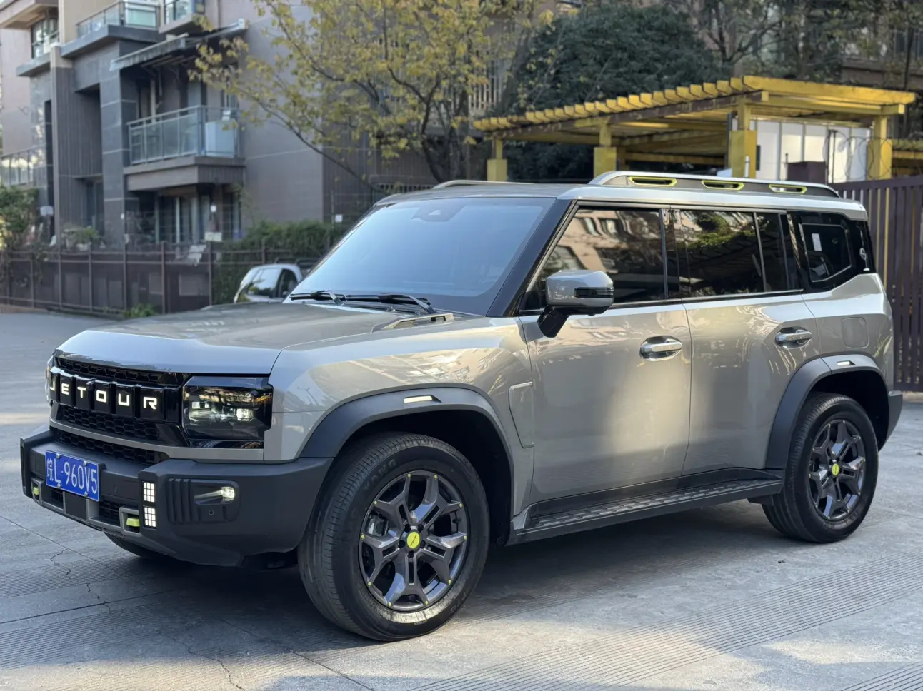 Jetour Jet Traveler  из Китая