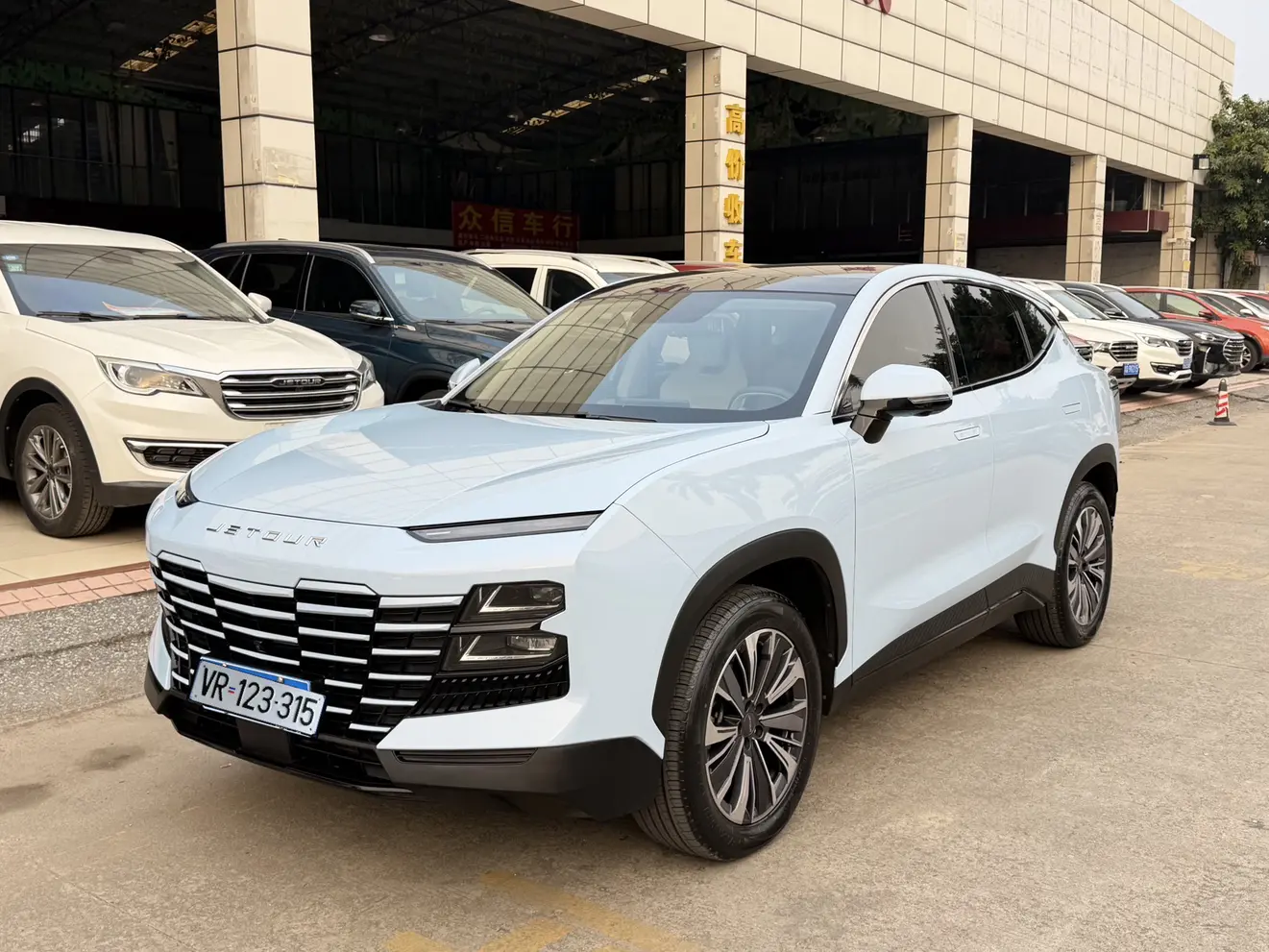 Jetour Dashing  из Китая