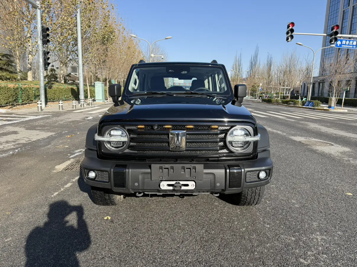 Tank 300  из Китая