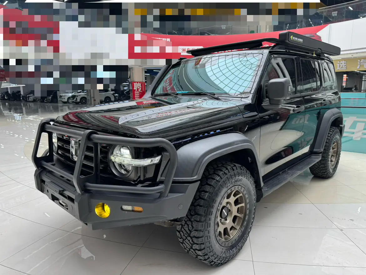 Tank 300  из Китая