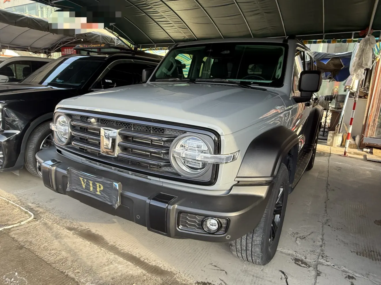 Tank 300  из Китая