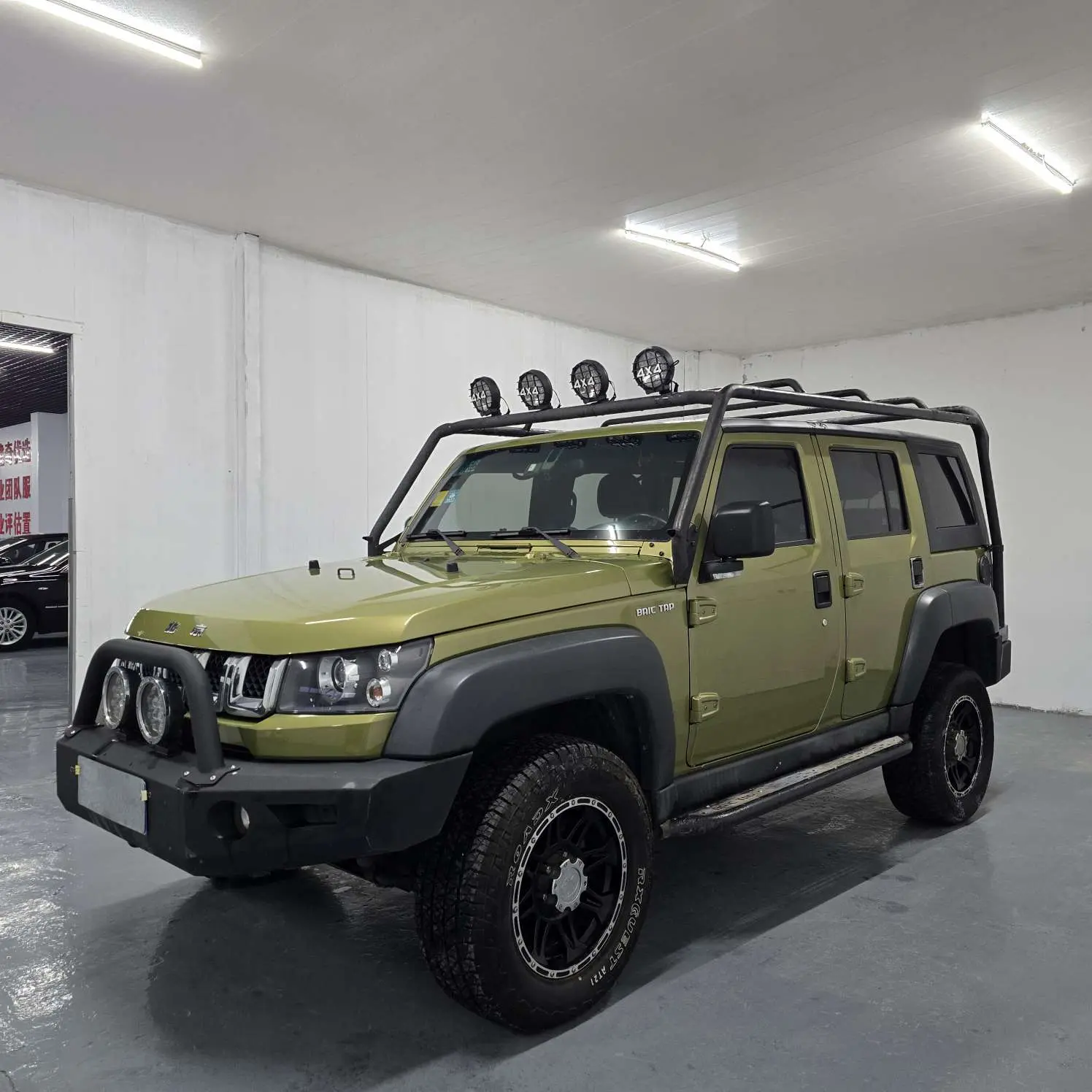 BAIC Beijing Off-road BJ40  из Китая