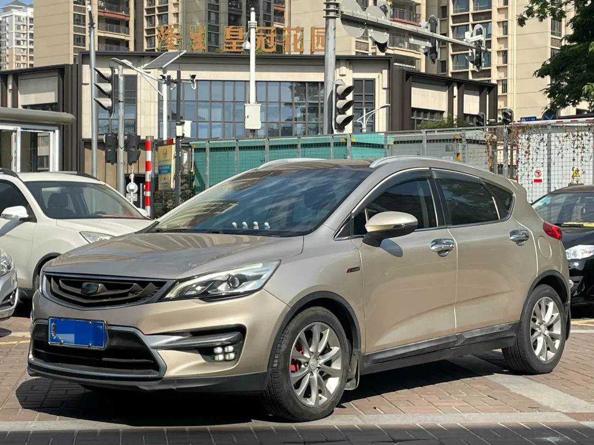 Geely Emgrand GS  из Китая