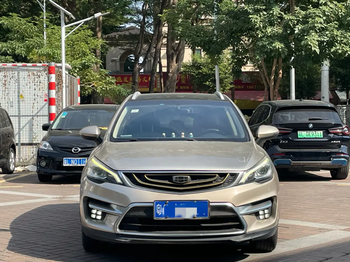 Geely Emgrand GS  из Китая