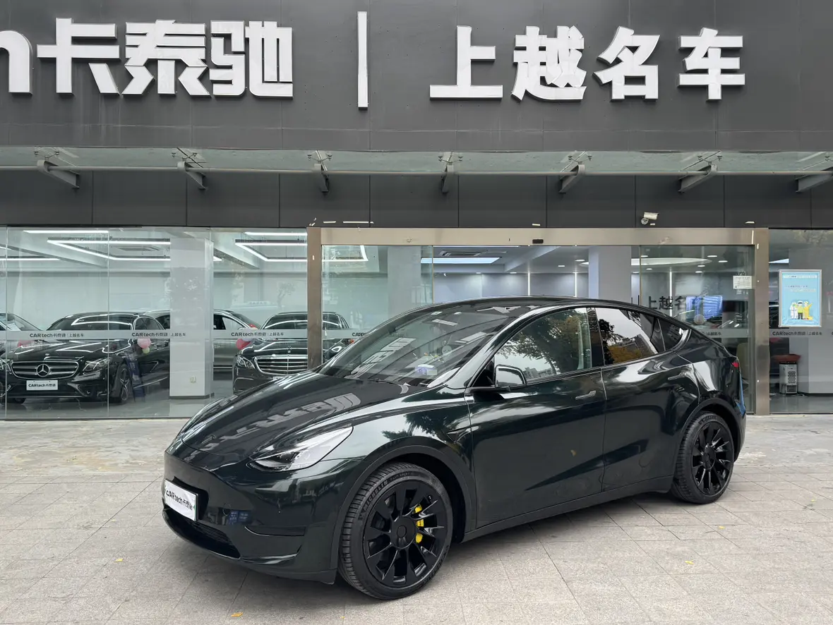 Tesla Model Y  из Китая