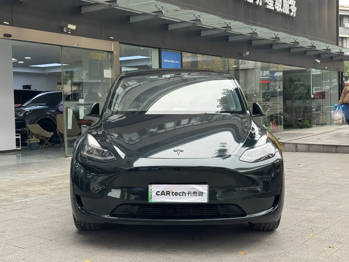 Tesla Model Y  из Китая