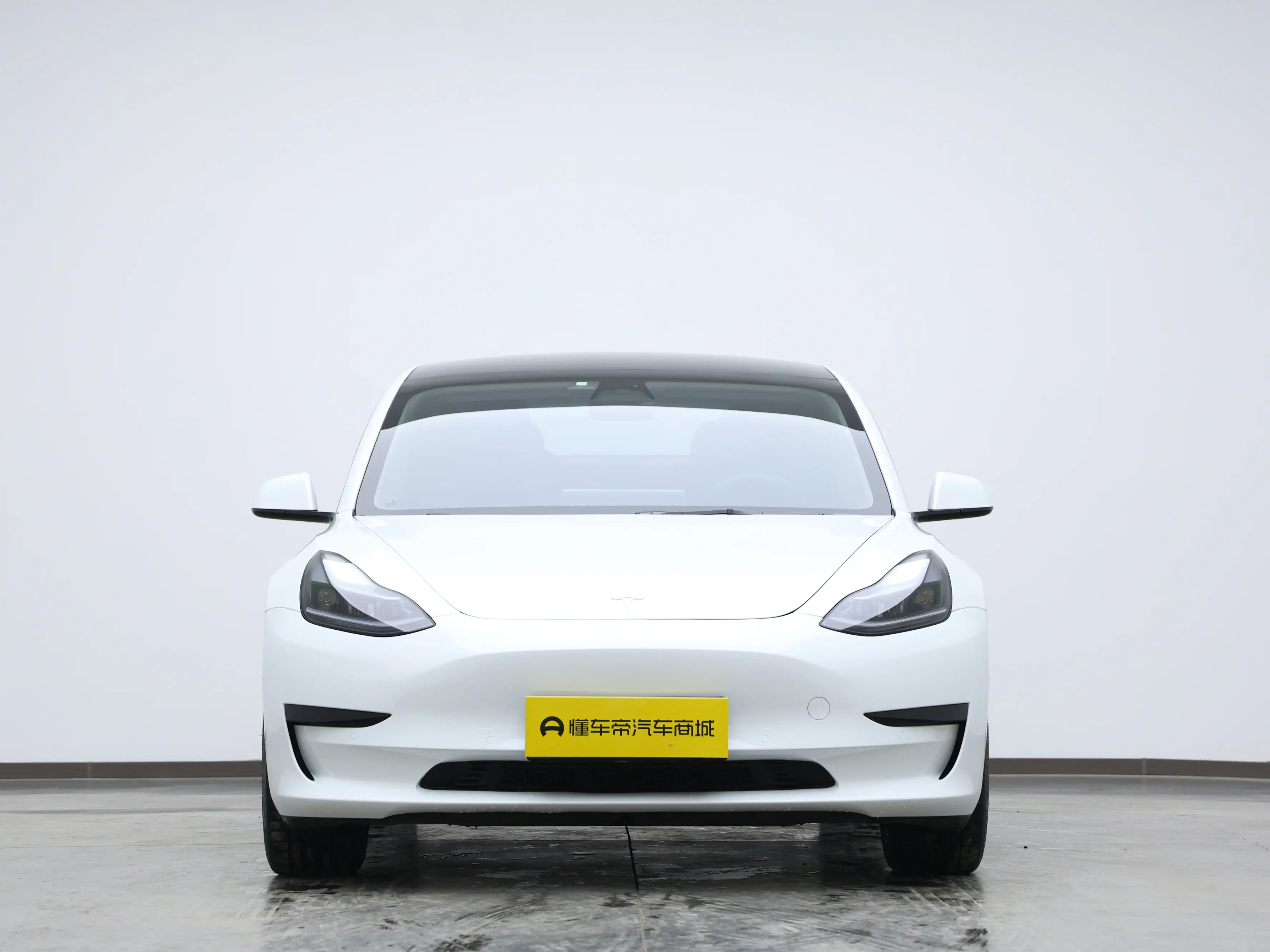 Tesla Model 3  из Китая