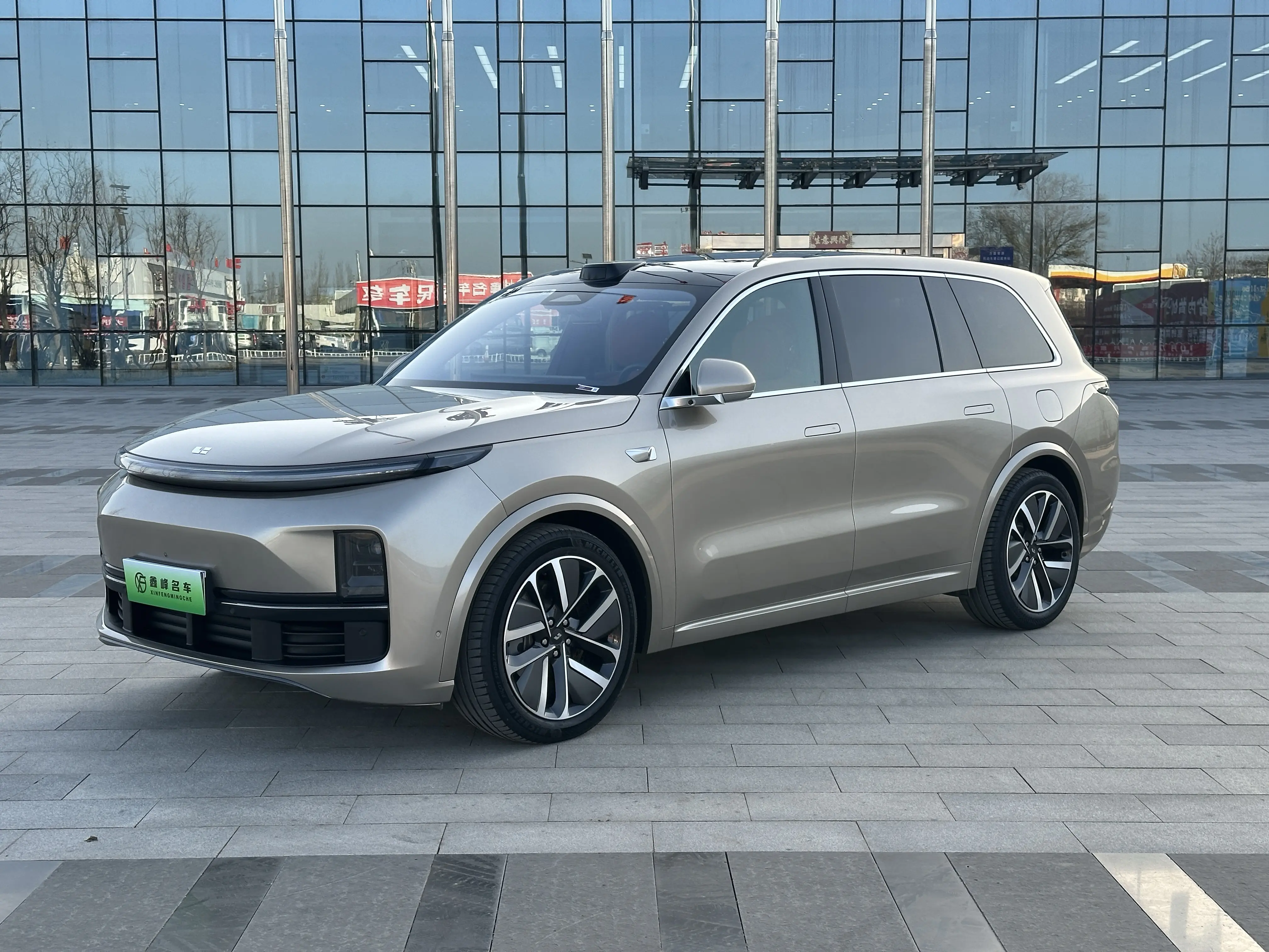 Li L9 (Ideal L9)  из Китая