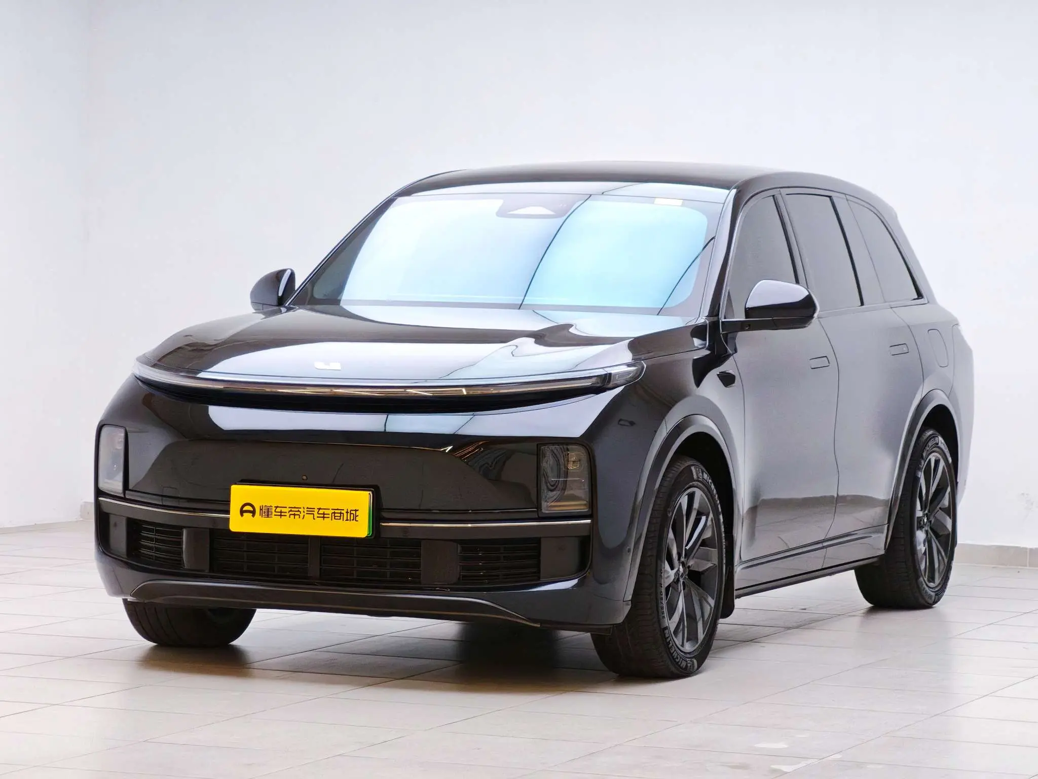 Li L8 (Ideal L8)  из Китая