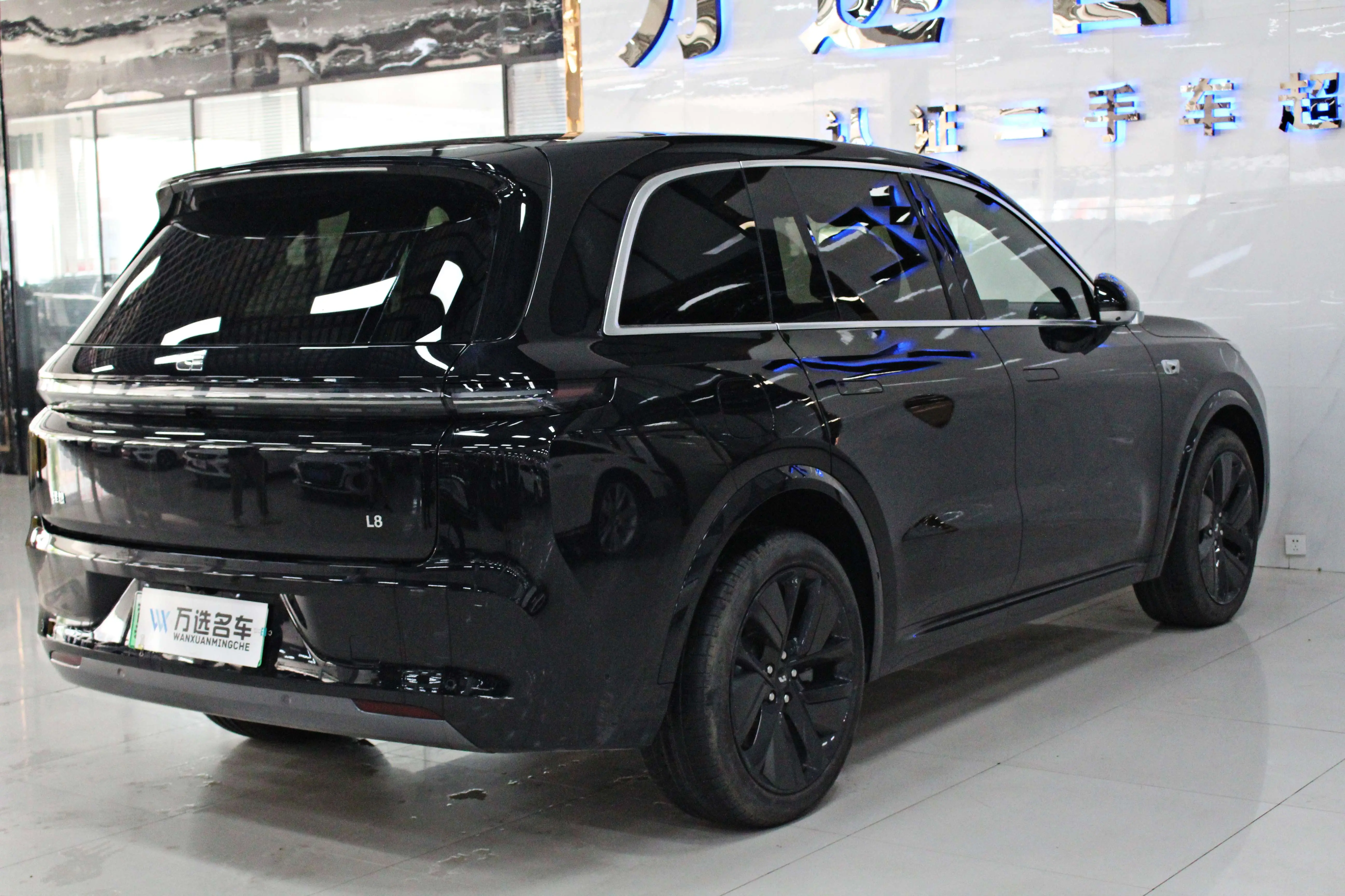 Li L8 (Ideal L8)  из Китая