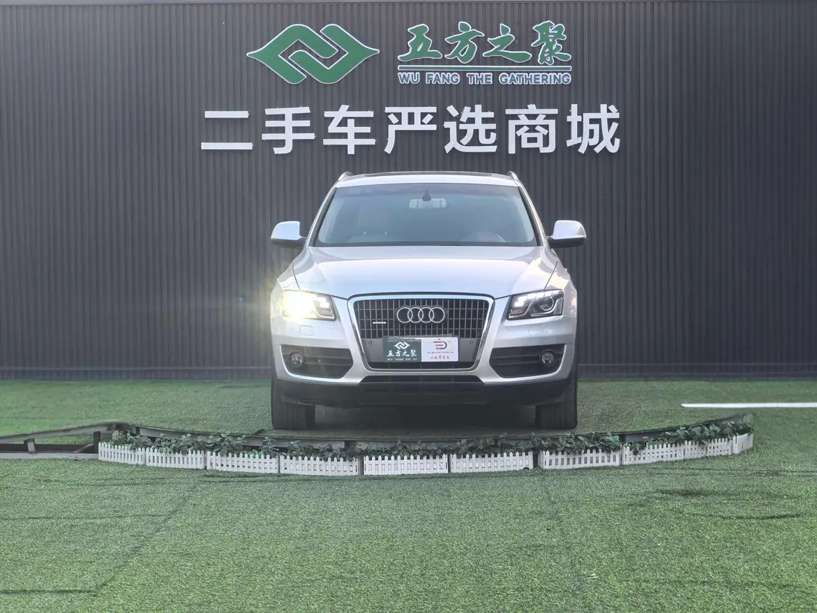 Audi Q5  из Китая