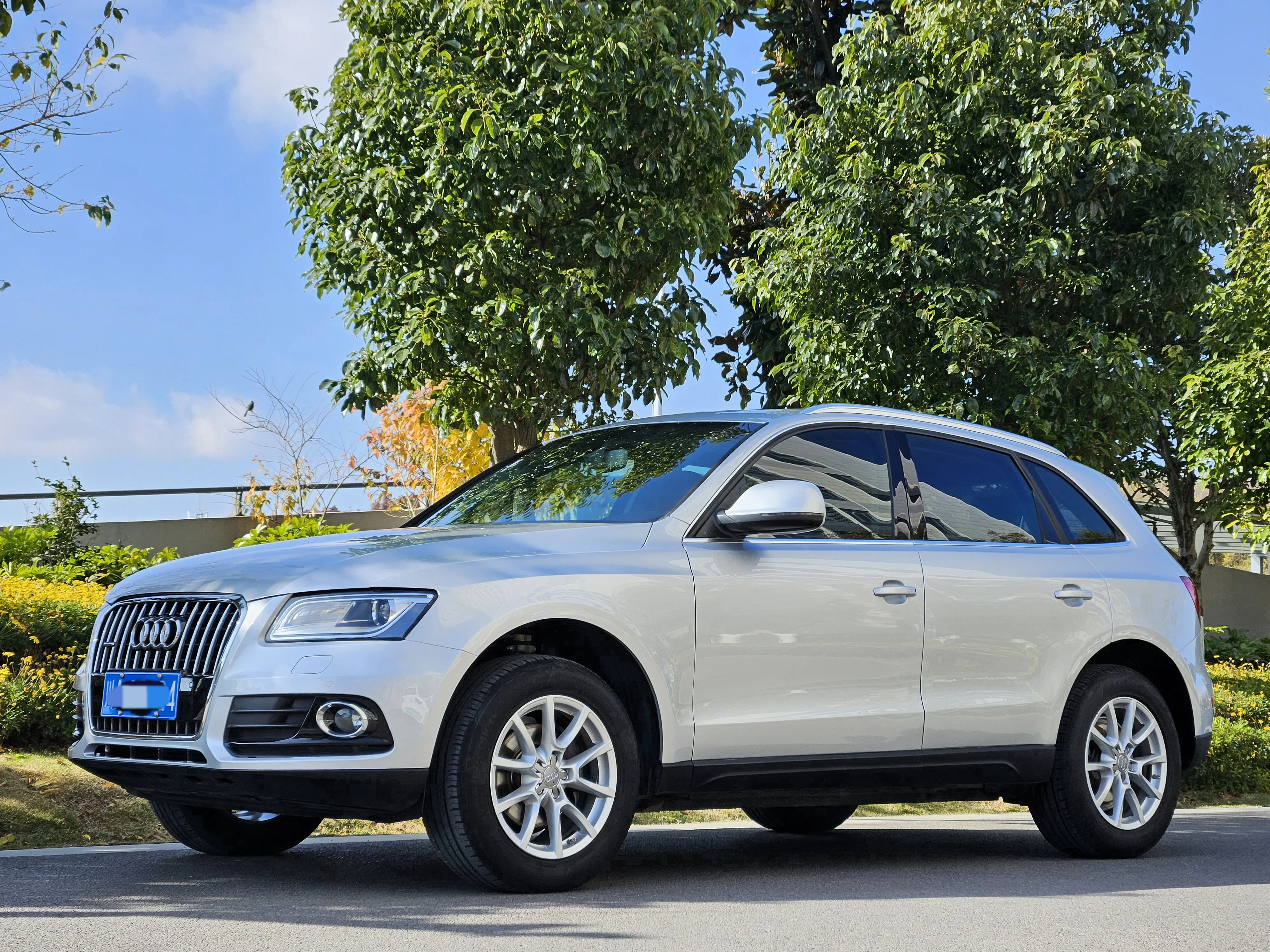 Audi Q5  из Китая