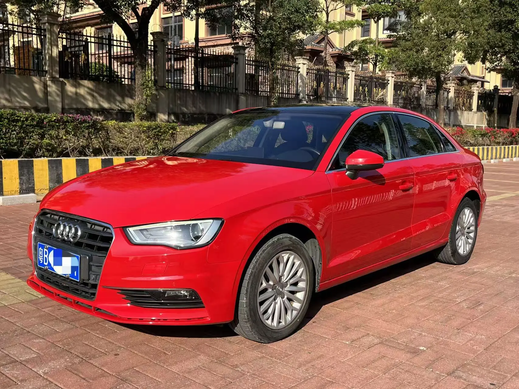 Audi A3  из Китая