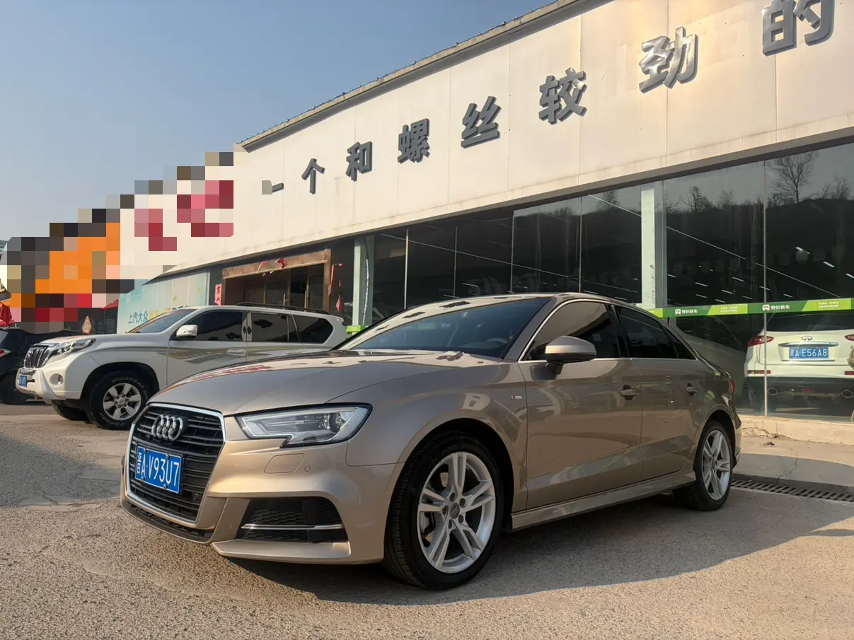 Audi A3  из Китая