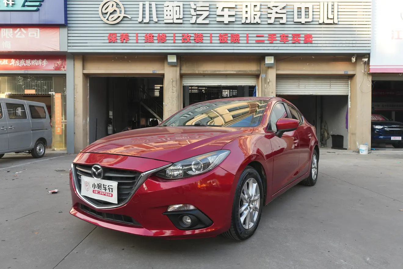 Mazda Axela (Mazda3)  из Китая