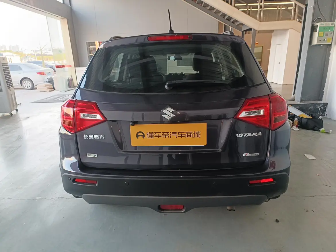 Suzuki Vitra  из Китая