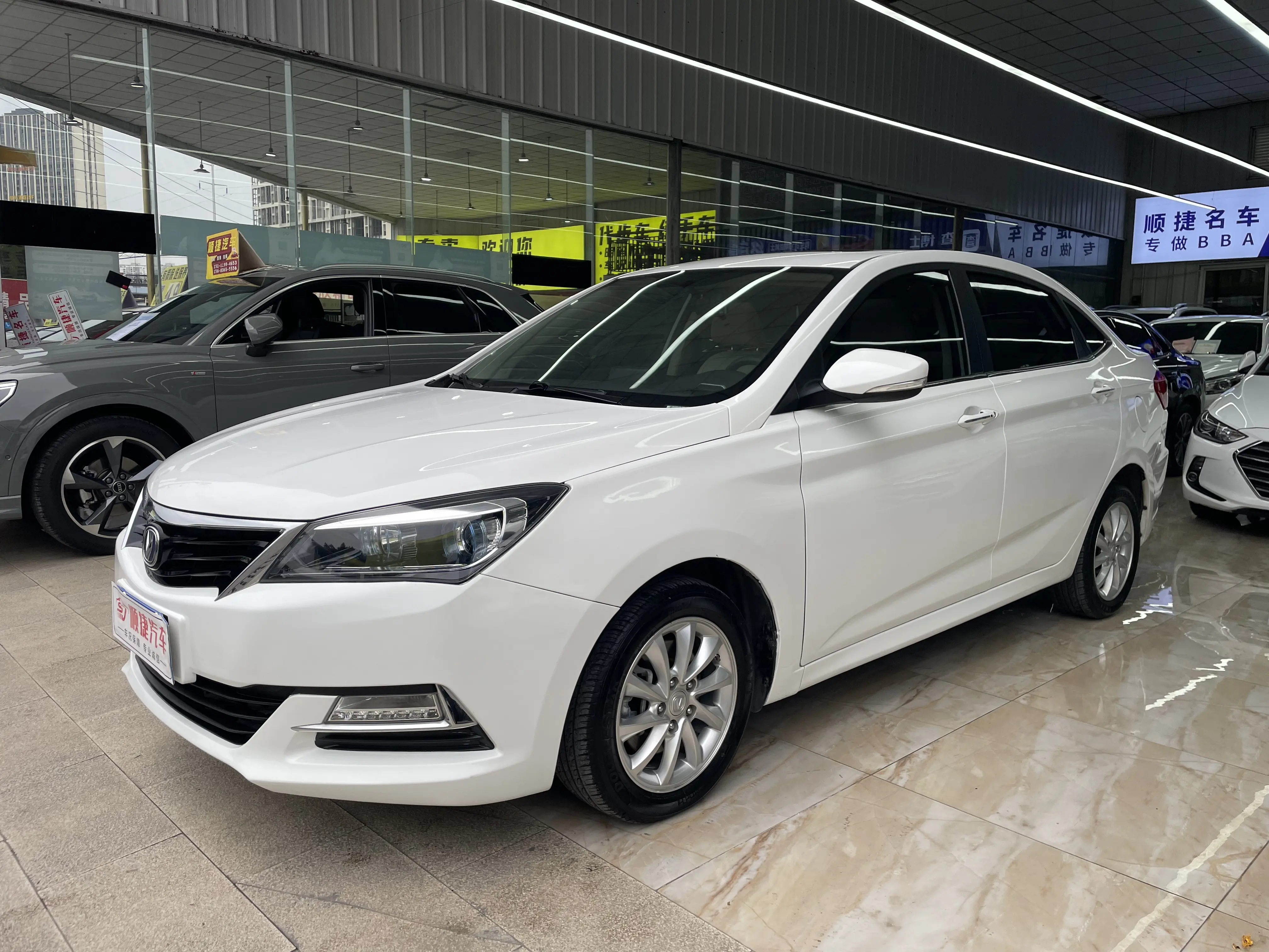 Changan Yuexiang V7  из Китая