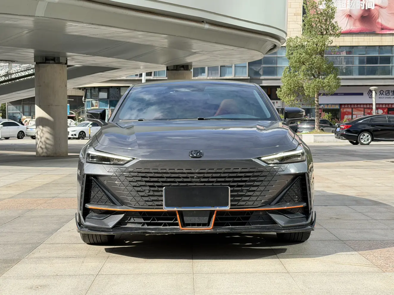 Changan UNI-V  из Китая