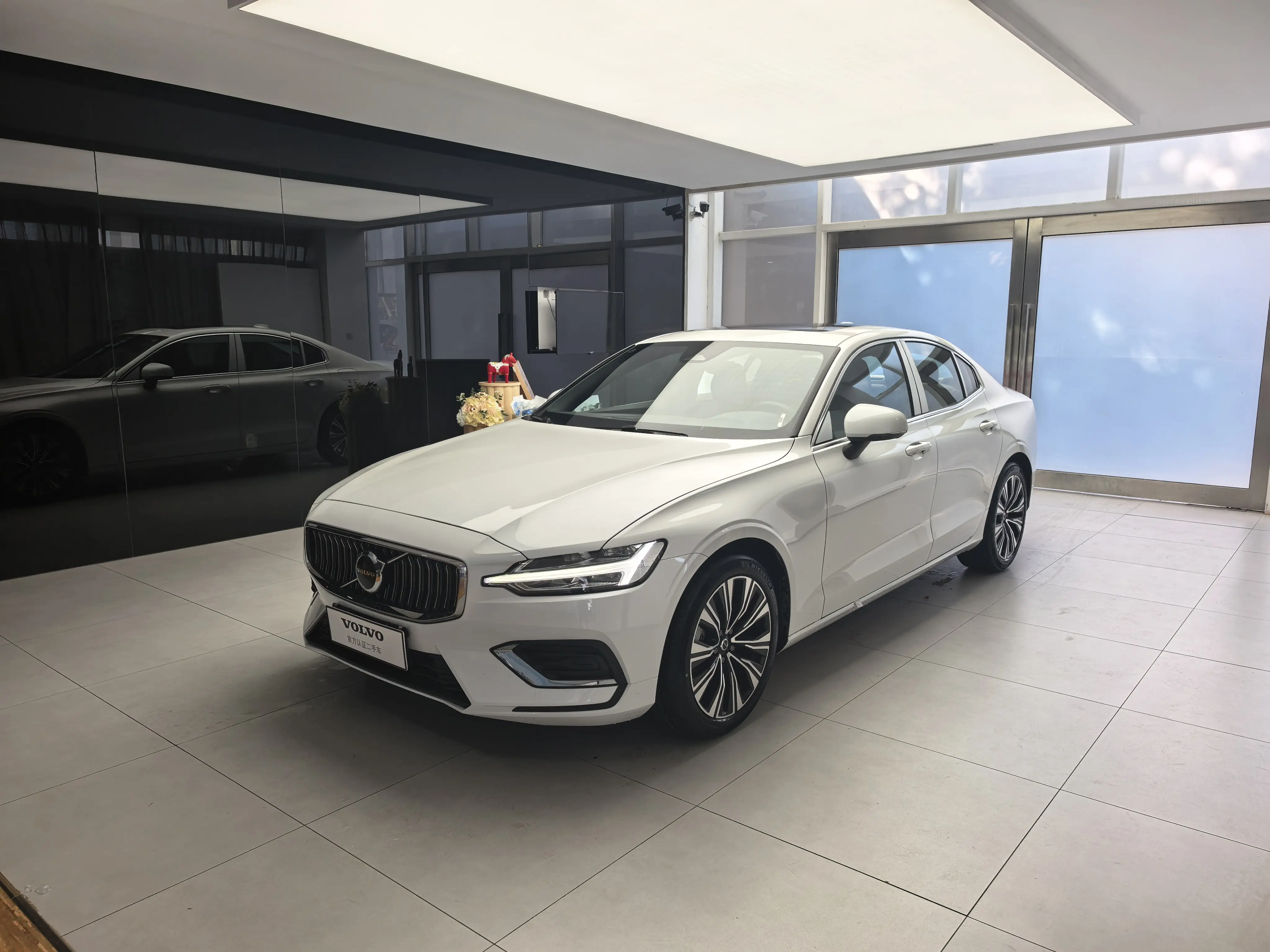 Volvo S60