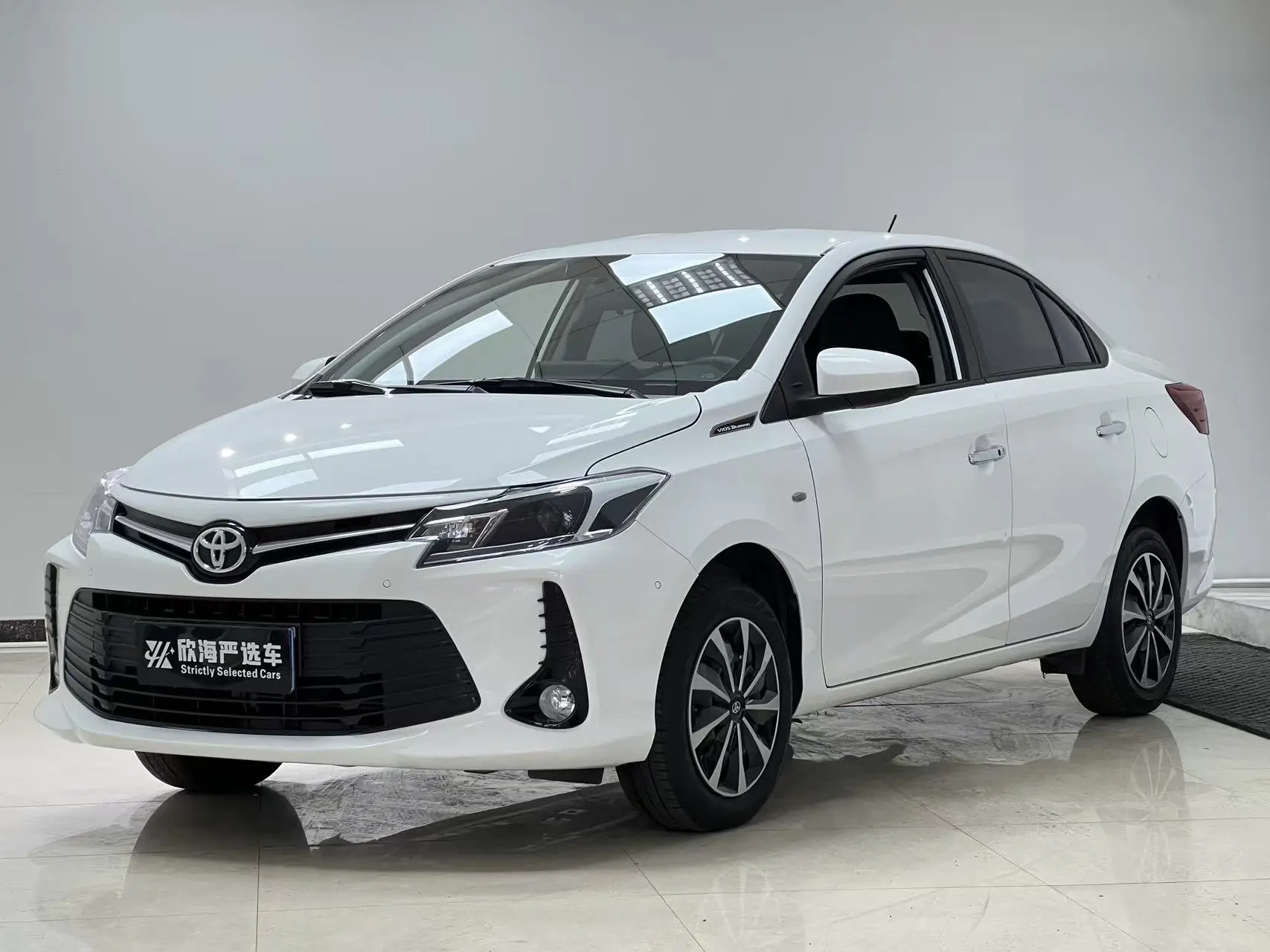 Toyota Vios  из Китая