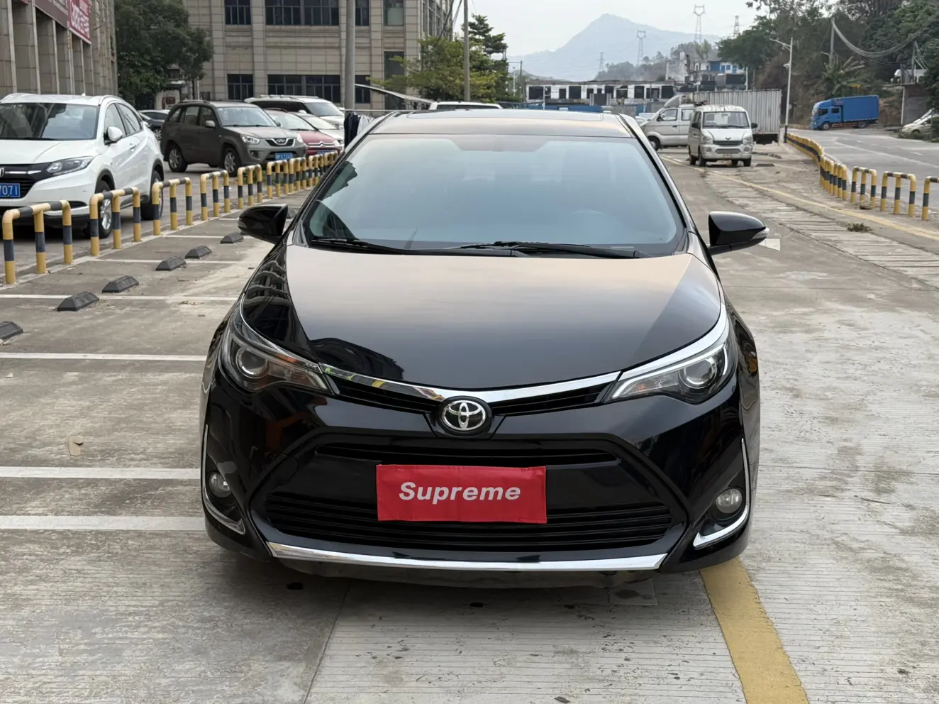 Toyota Levin (Lei Ling)  из Китая