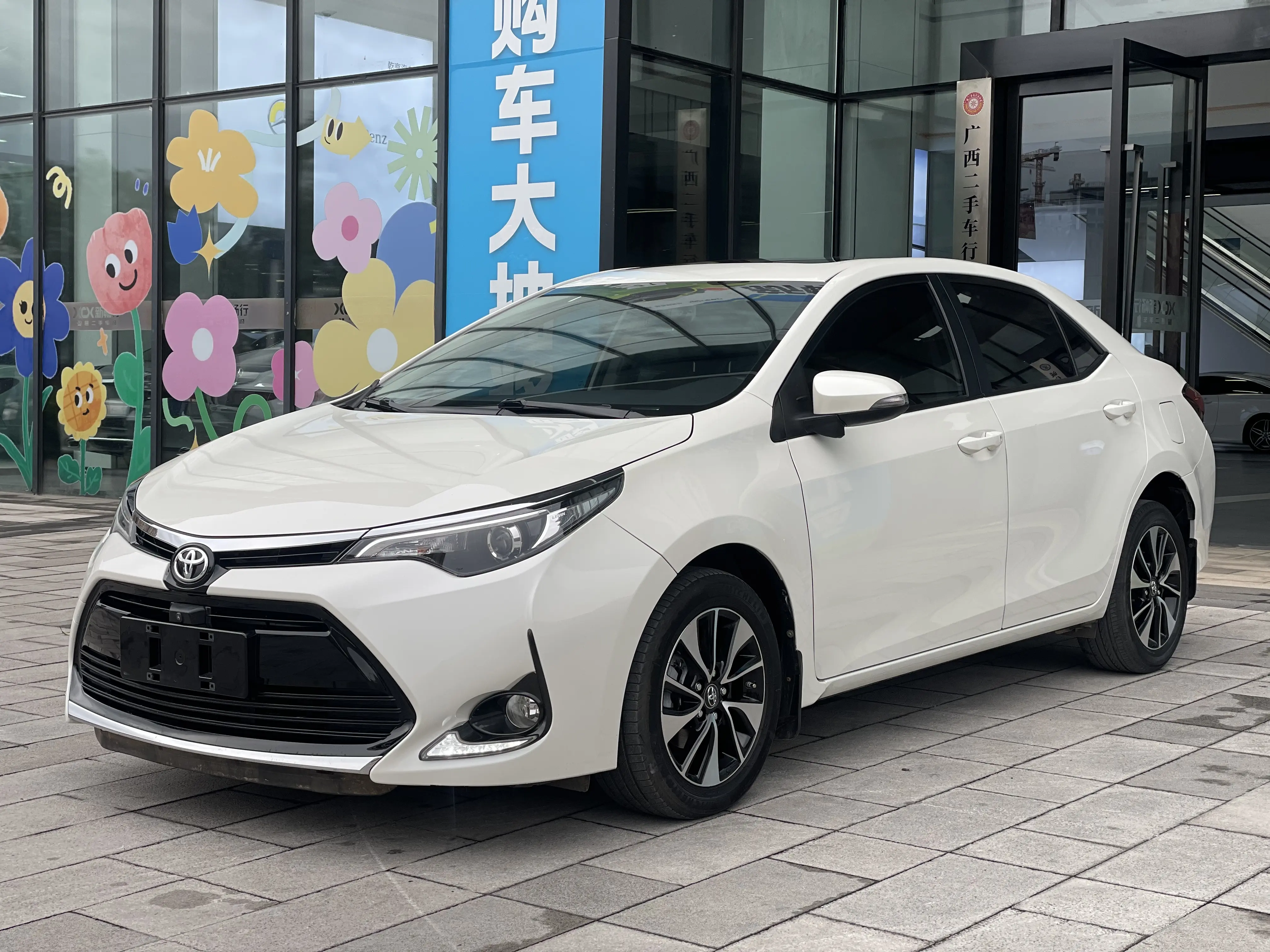 Toyota Levin (Lei Ling)  из Китая