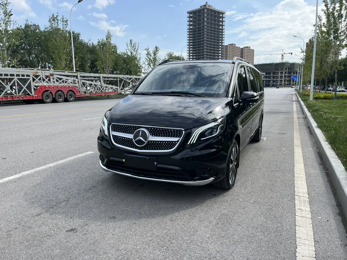 Mercedes-Benz Vito  из Китая