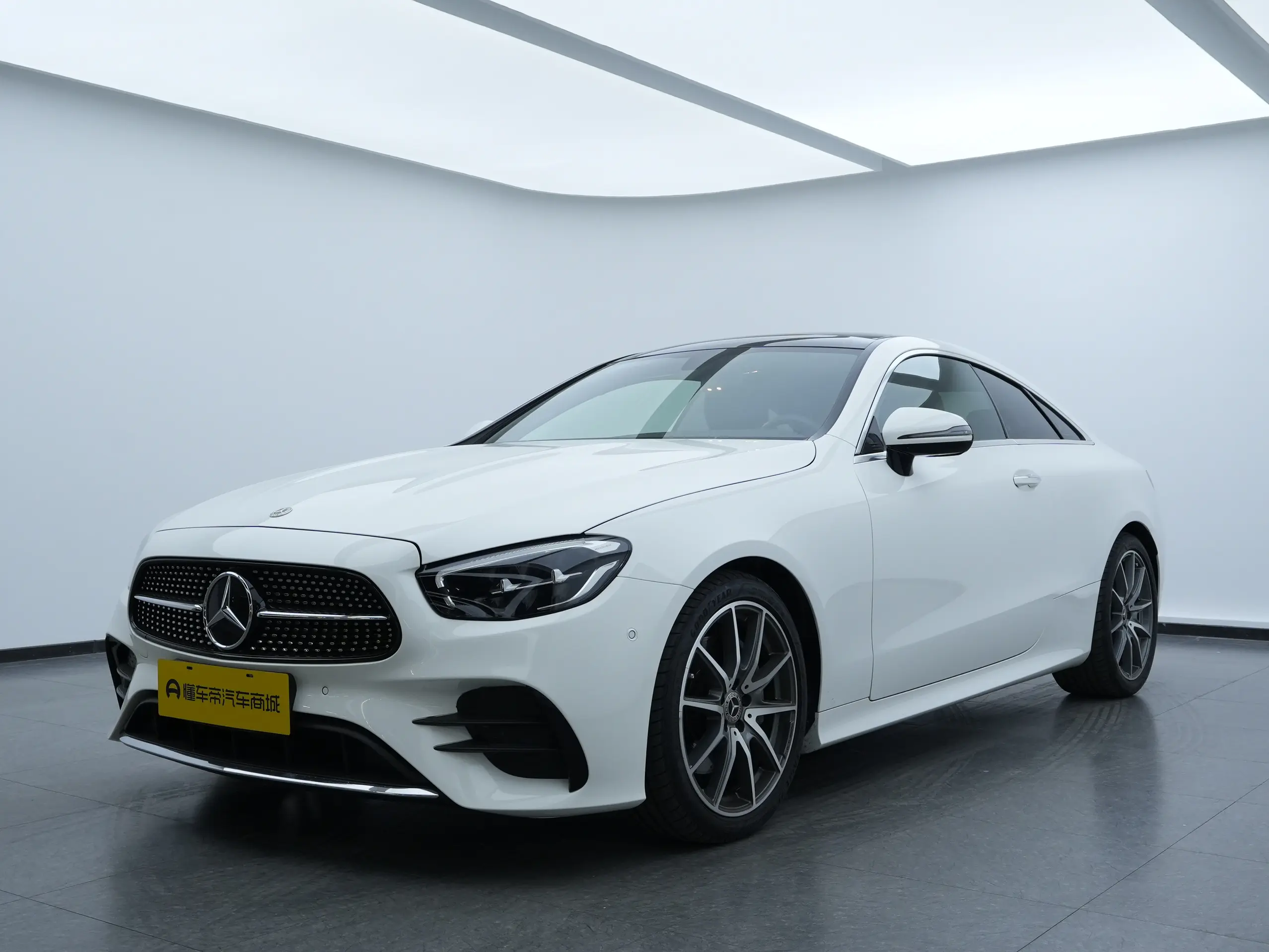 Mercedes-Benz E-Class  из Китая