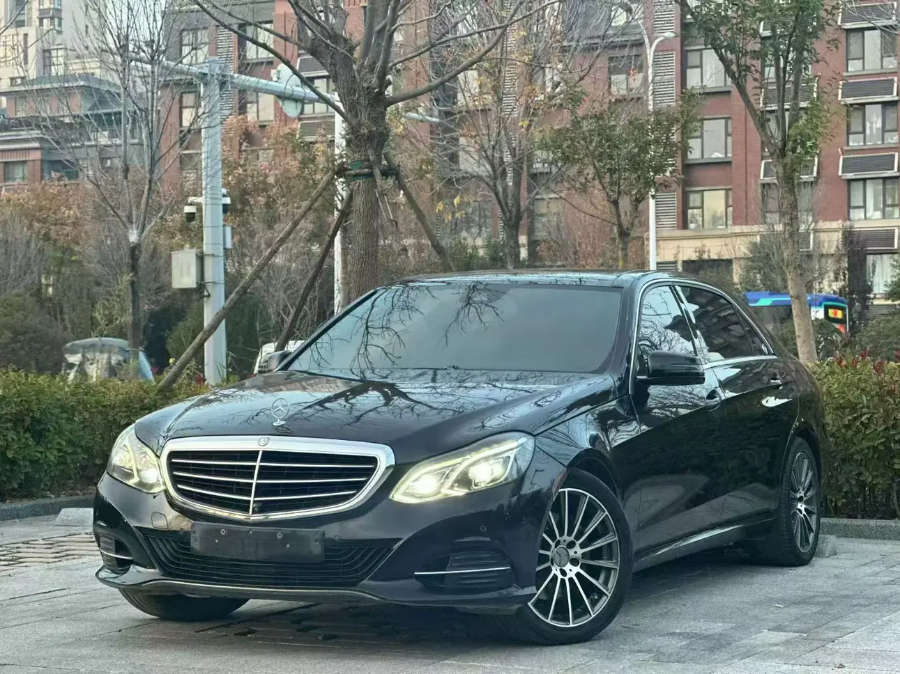 Mercedes-Benz E-Class  из Китая
