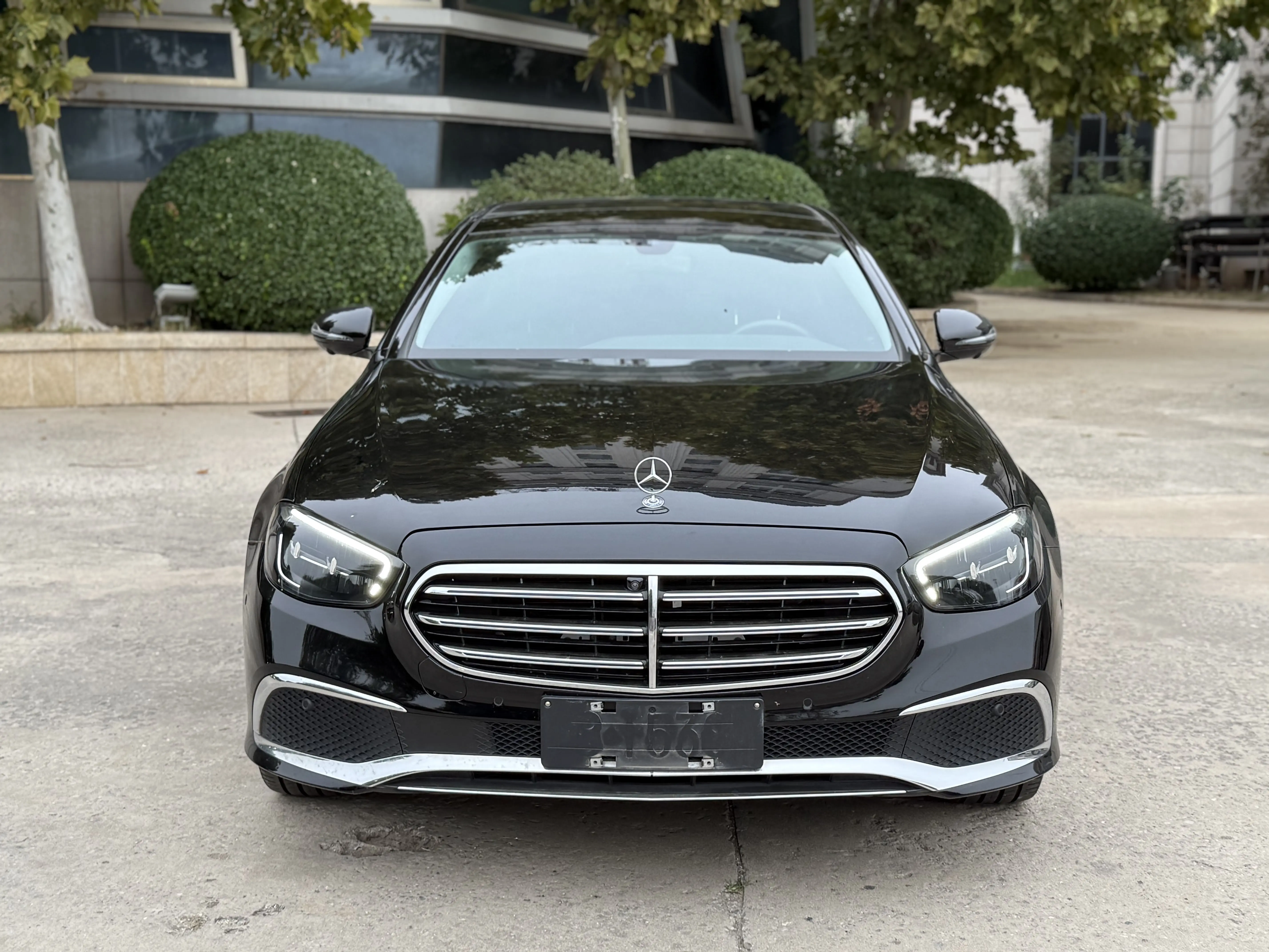 Mercedes-Benz E-Class  из Китая