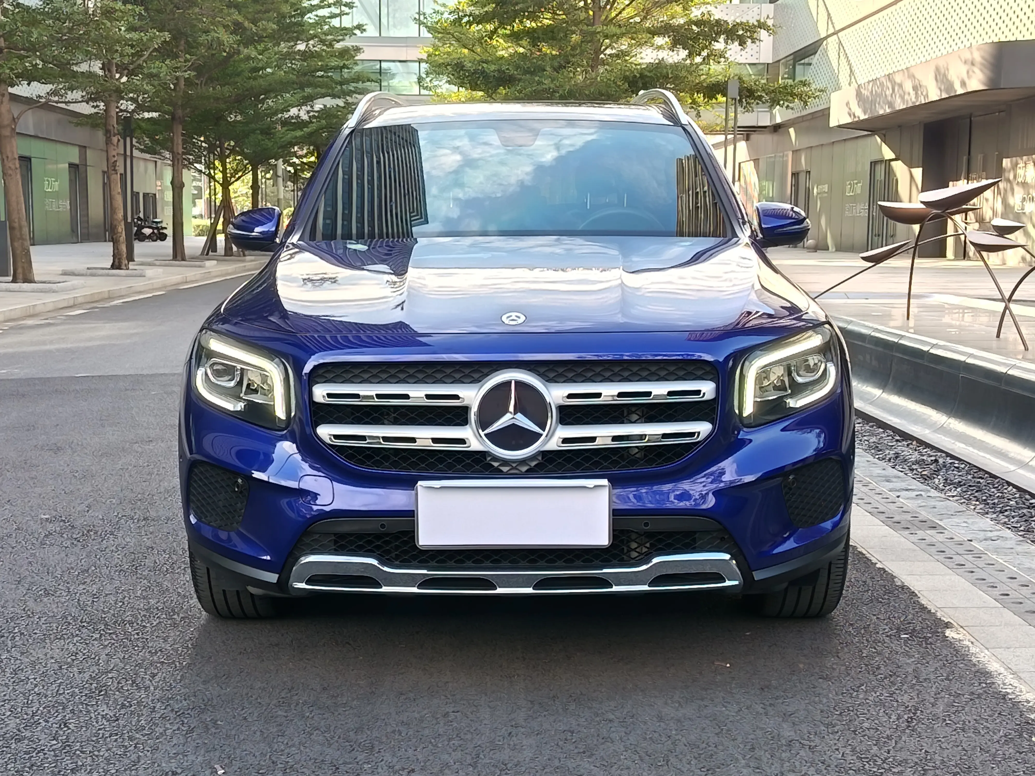 Mercedes-Benz GLB  из Китая