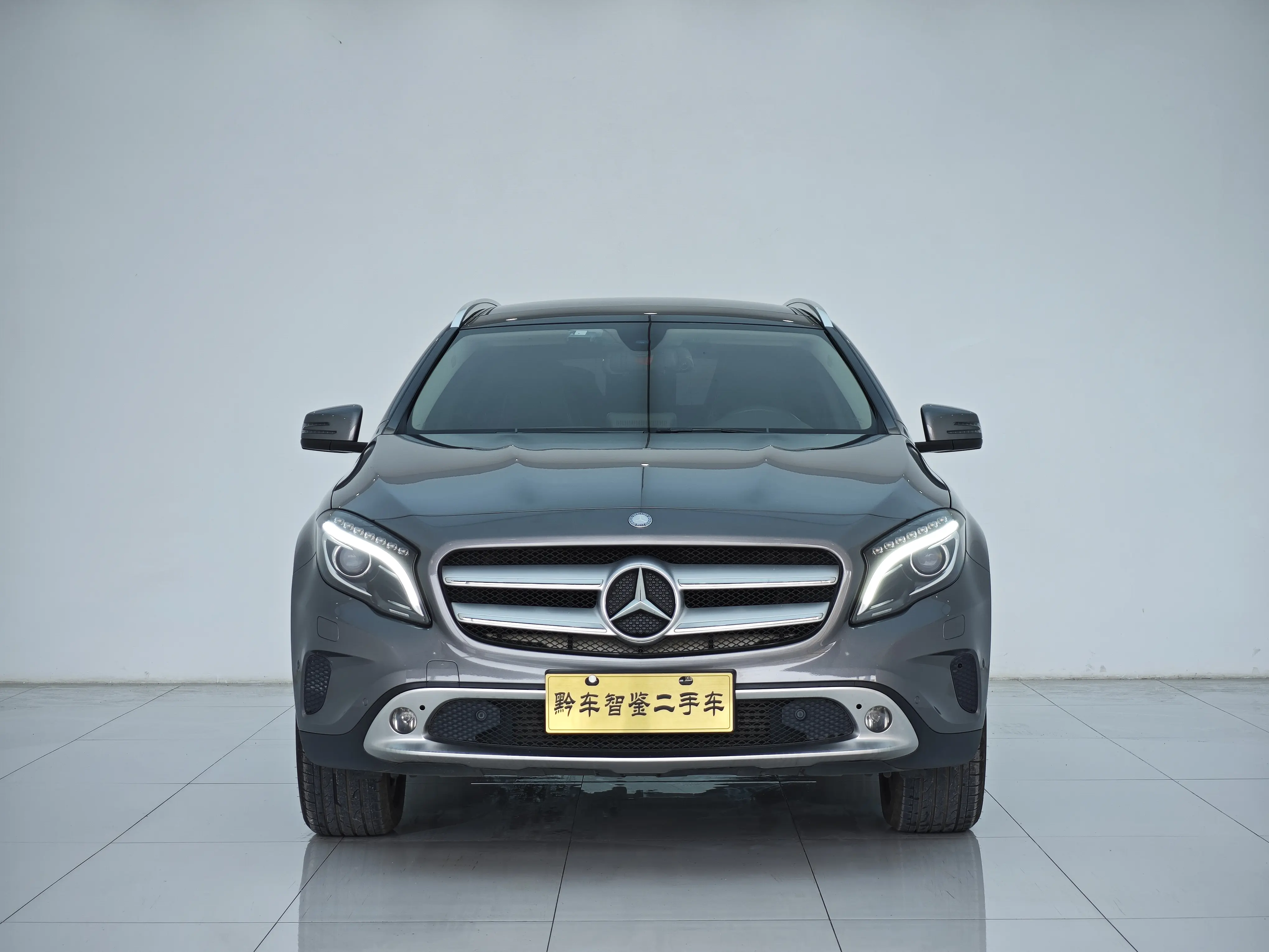 Mercedes-Benz GLA  из Китая