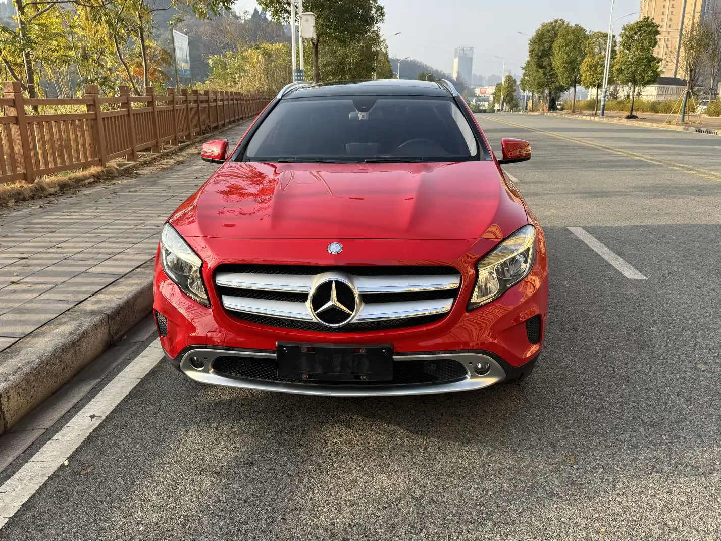 Mercedes-Benz GLA  из Китая