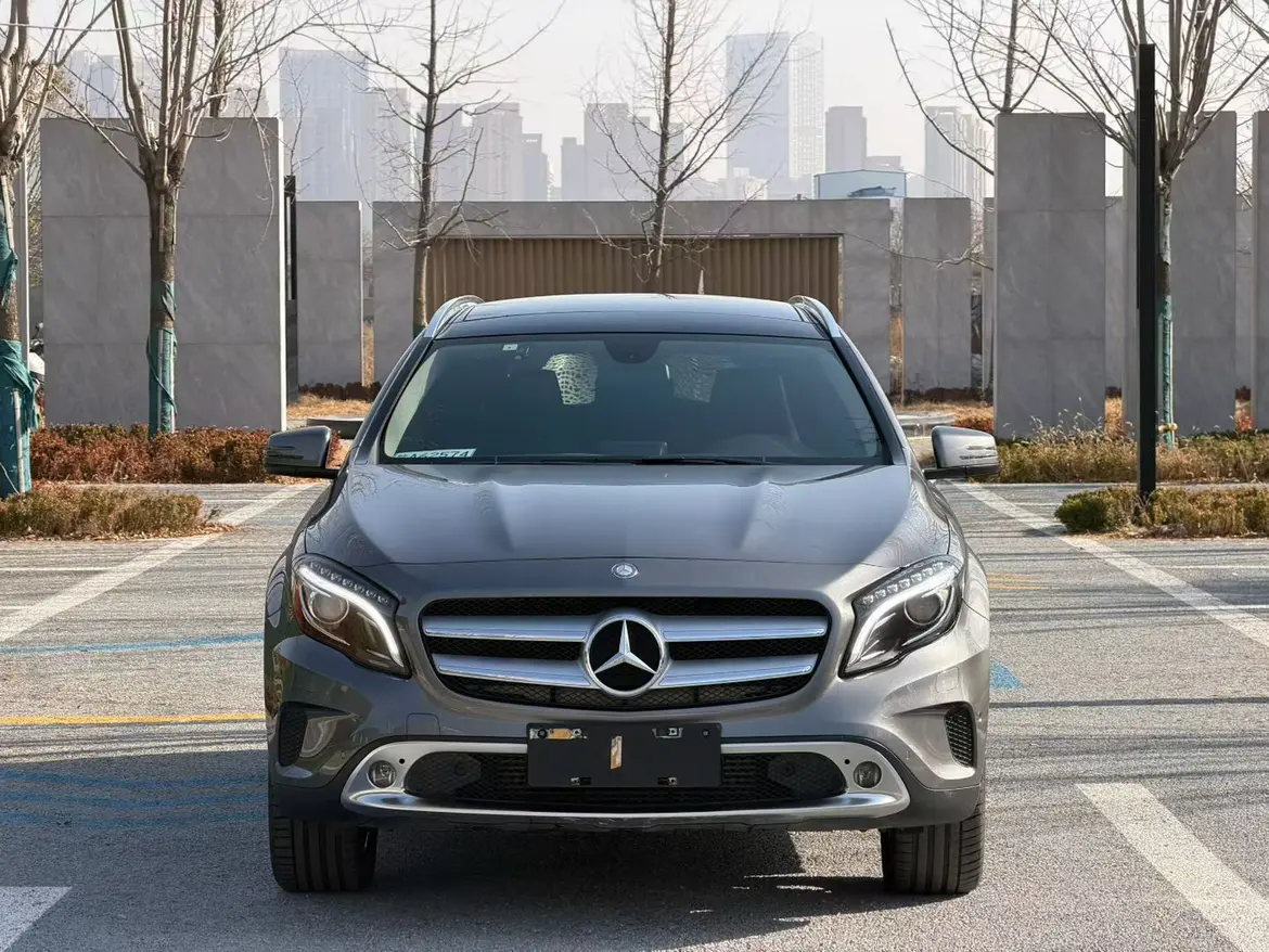 Mercedes-Benz GLA  из Китая