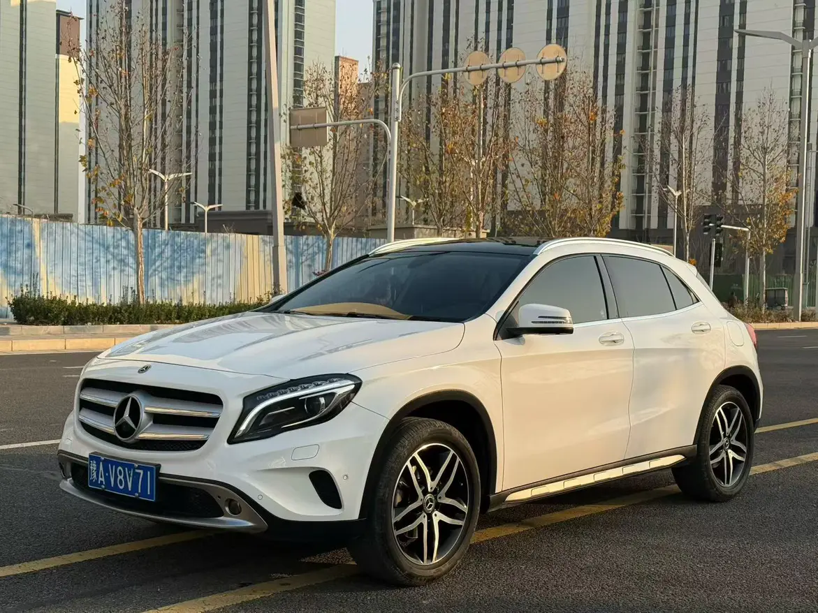 Mercedes-Benz GLA  из Китая