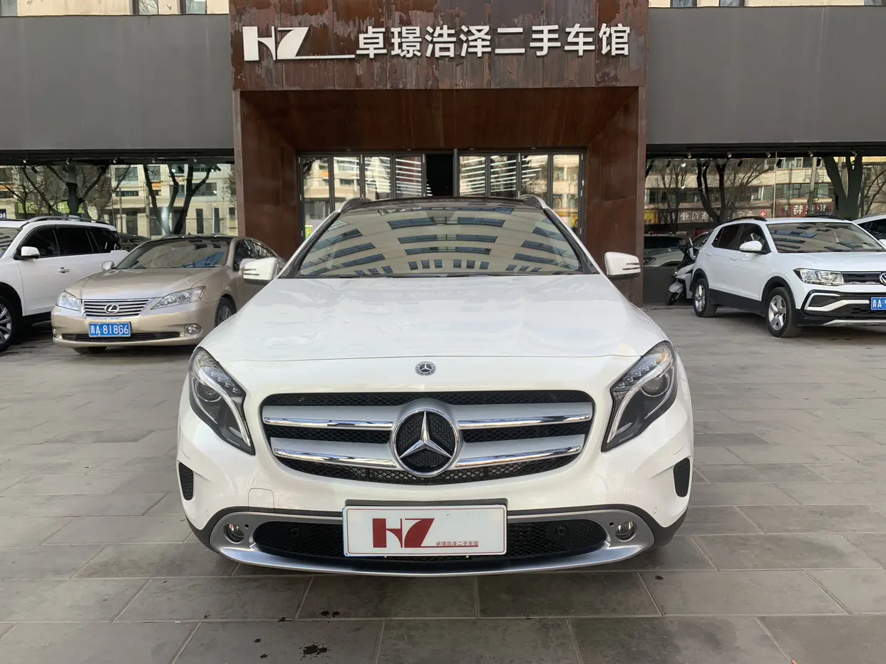 Mercedes-Benz GLA  из Китая
