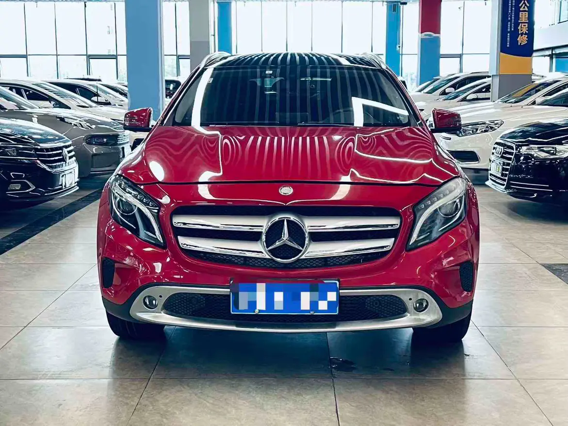 Mercedes-Benz GLA  из Китая