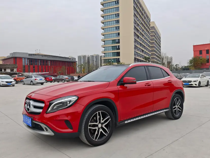 Mercedes-Benz GLA  из Китая
