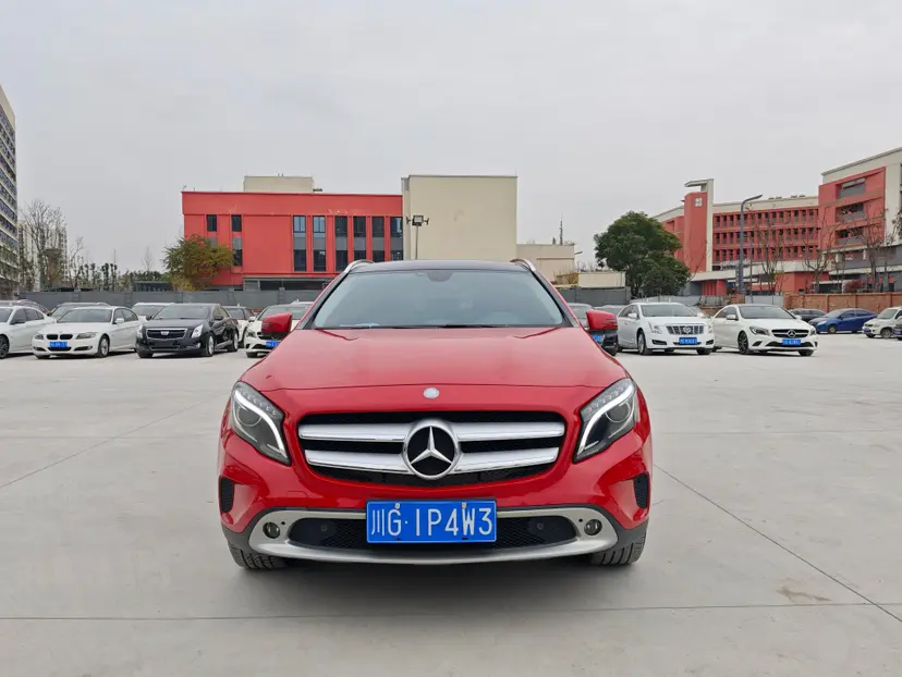 Mercedes-Benz GLA  из Китая