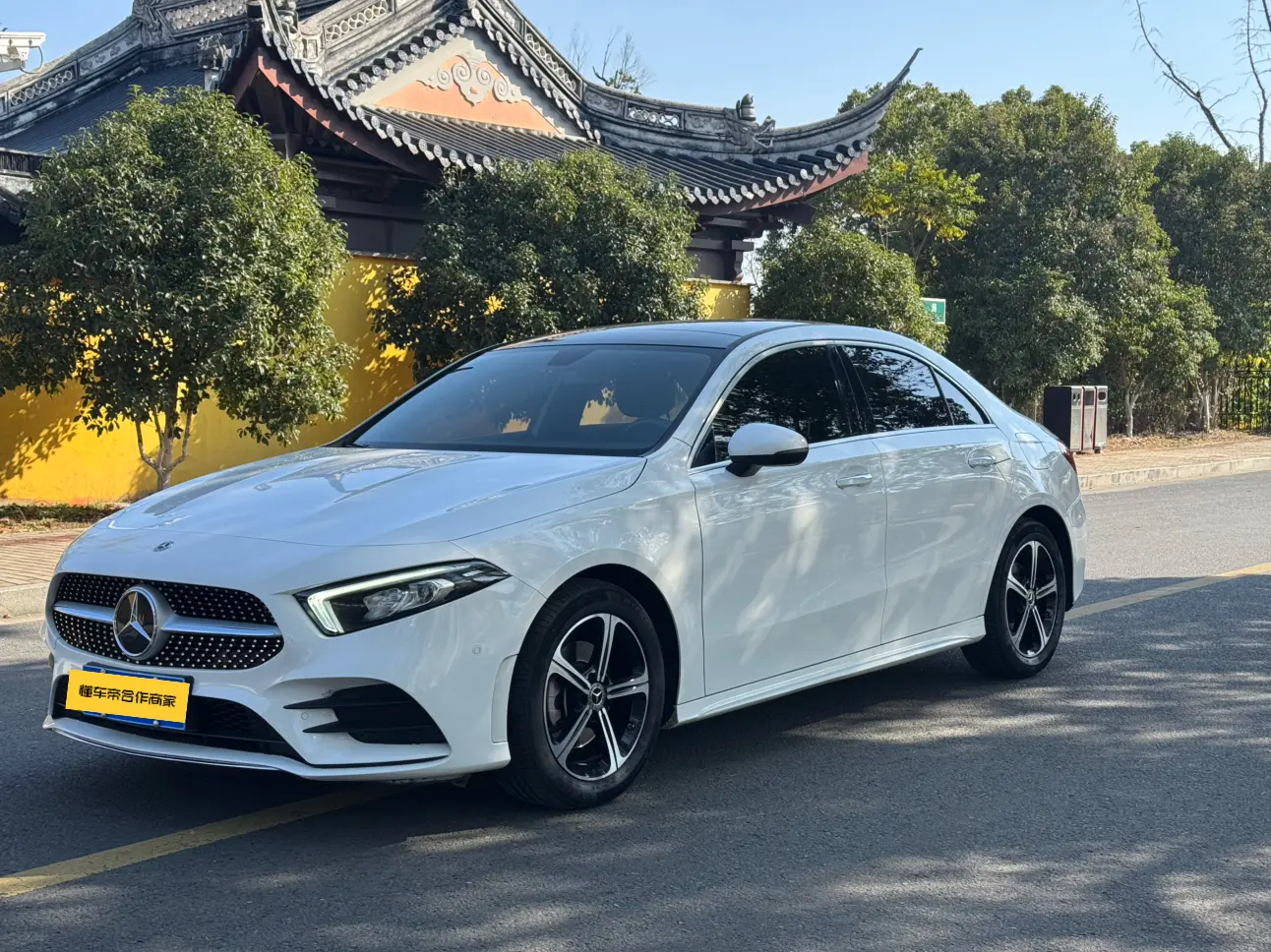 Mercedes-Benz Mercedes Benz A Class  из Китая