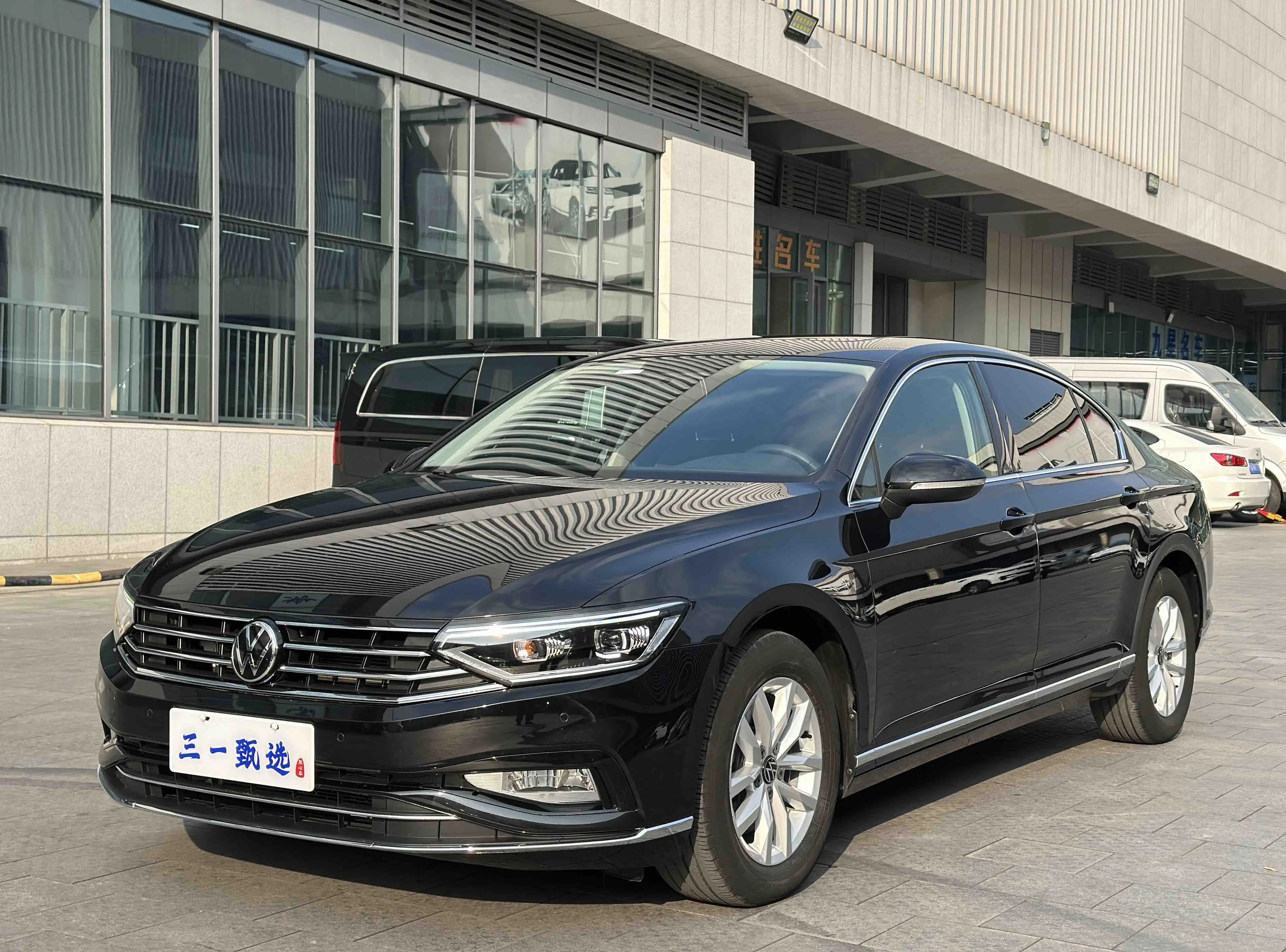 Volkswagen Magotan  из Китая