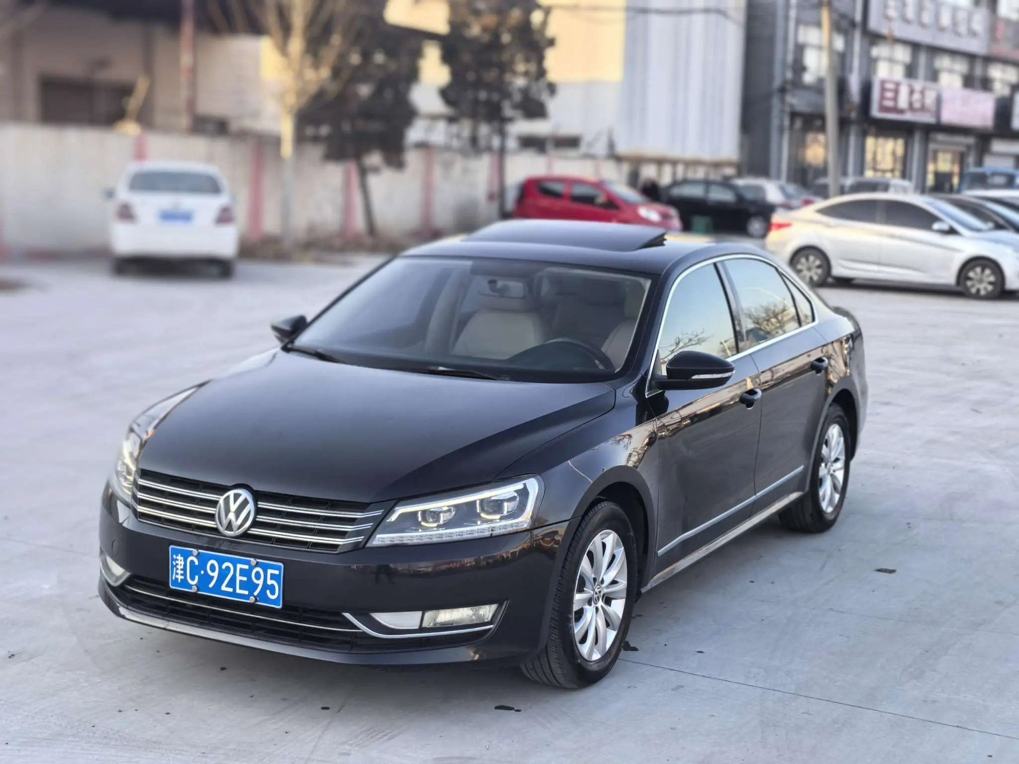 Volkswagen Passat  из Китая