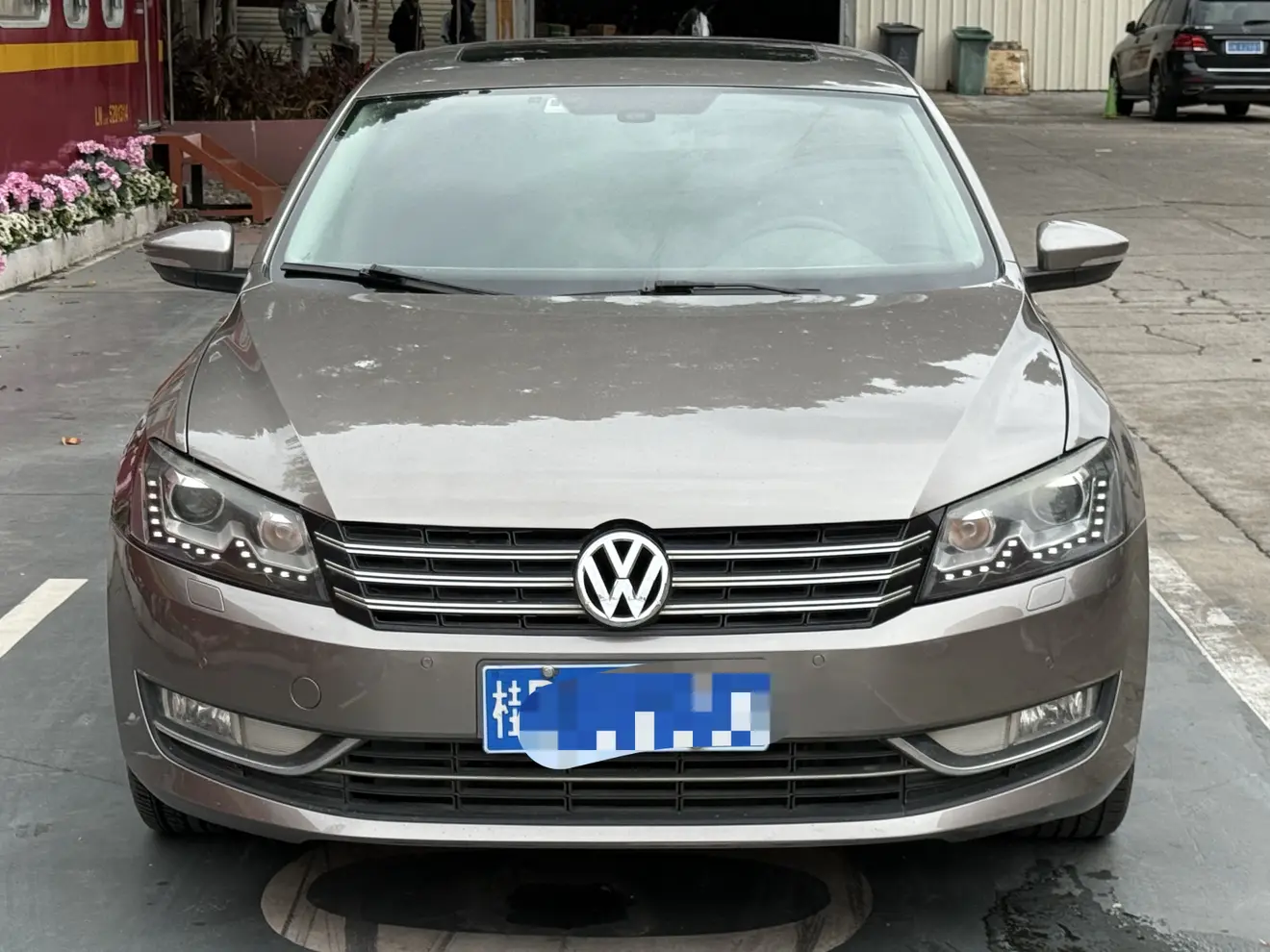 Volkswagen Passat  из Китая